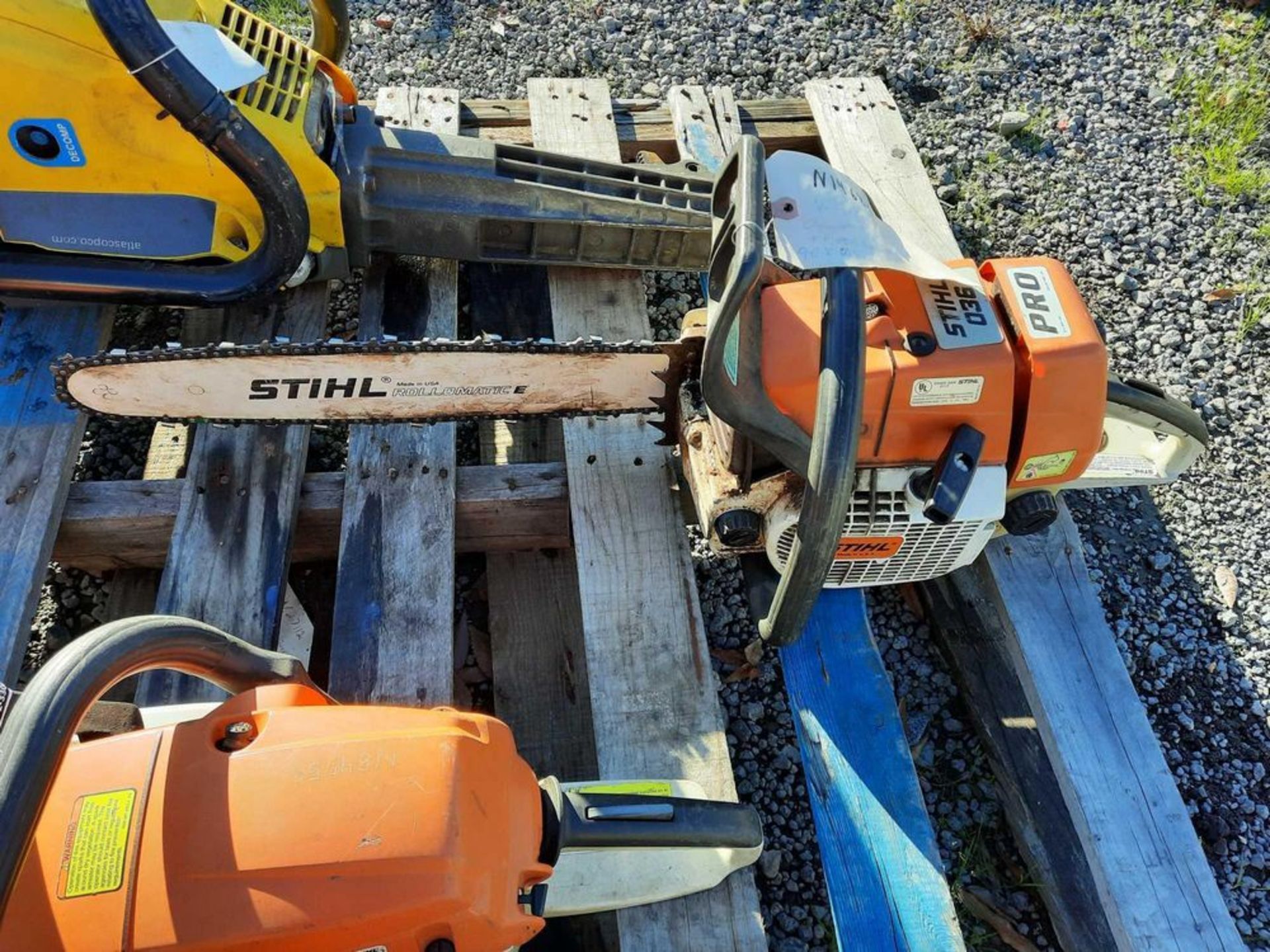 2017 ATLAS COP COBRA PRO E POST DRIVER/PULLER, (2) STIHL CHAIN SAWS (VDOT UNIT: N94322, N14682, - Image 8 of 9