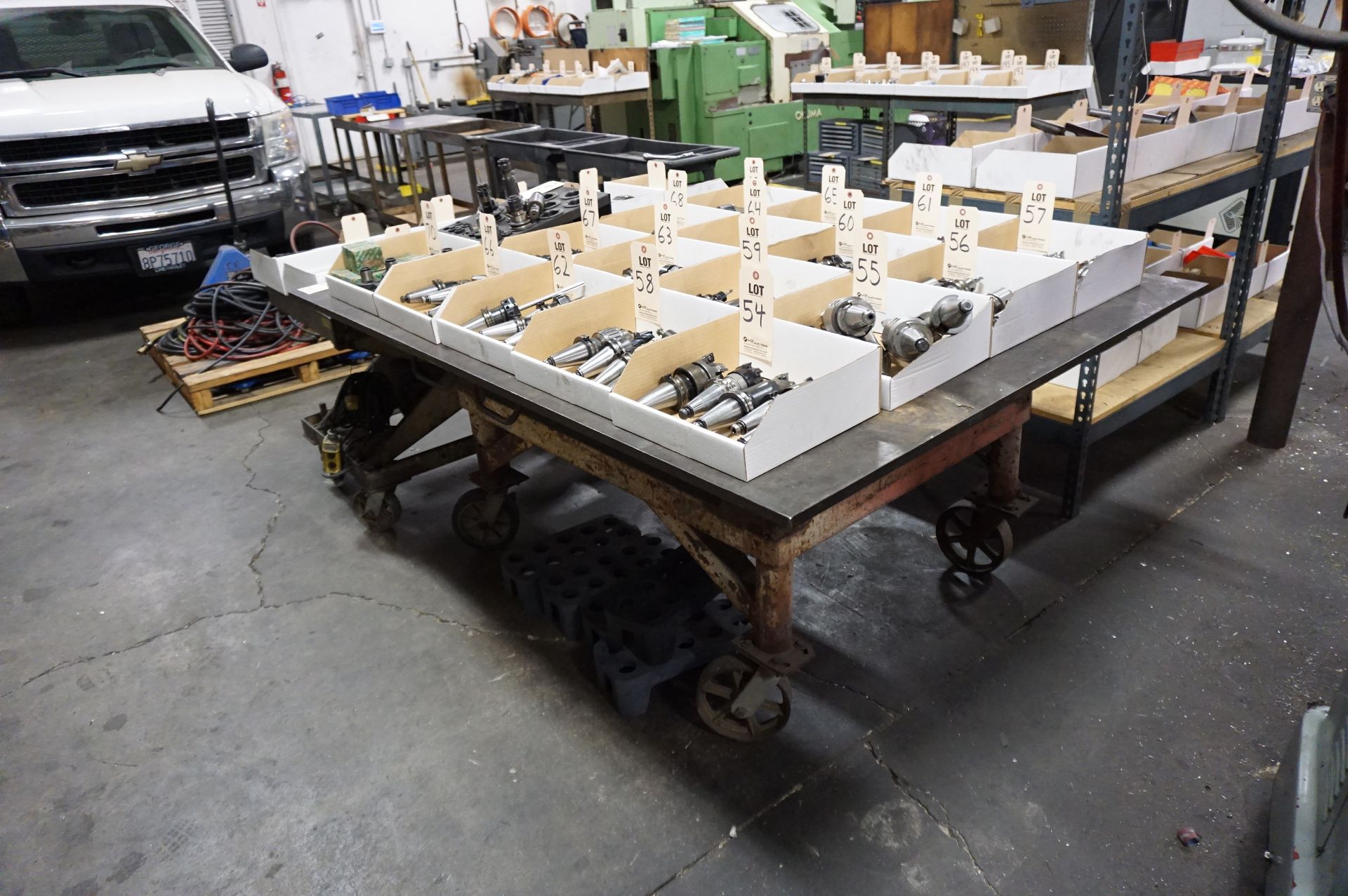 LOT TO INCLUDE: (1) 4000 LB CAP HYDRAULIC LIFT MODEL L9436, S/N 50250A, (1) STEEL WORK TABLE, - Image 6 of 6