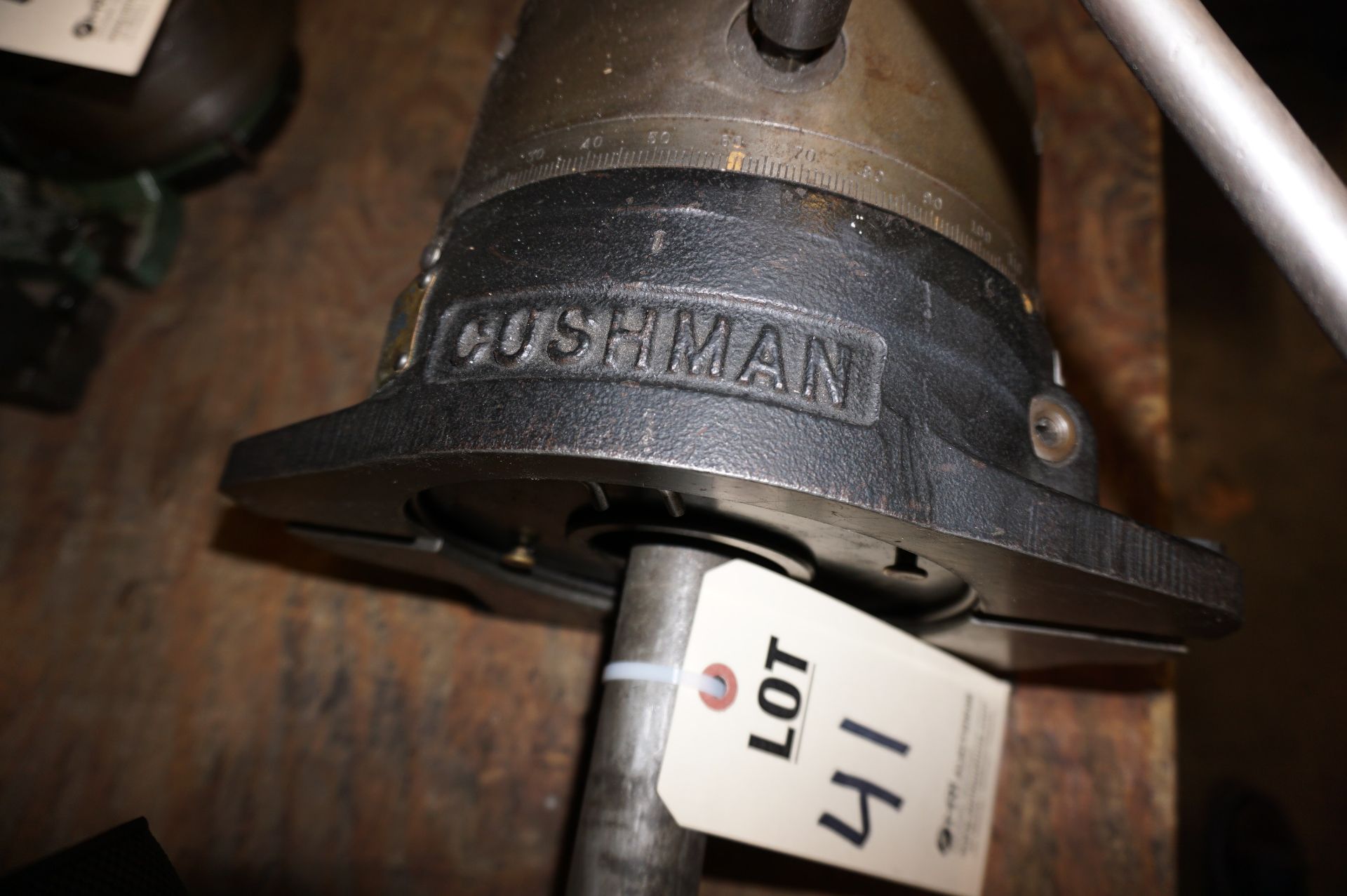 CUSHMAN ROTARY TABLE WITH CHUCK - Image 2 of 3