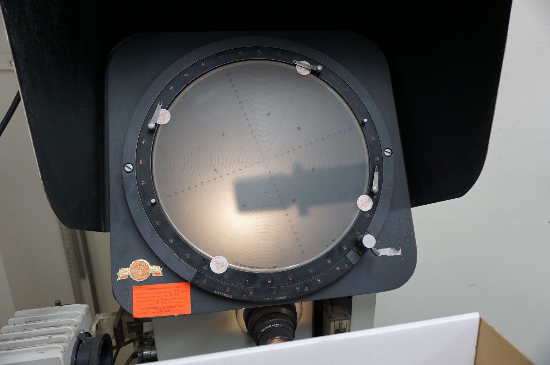 MITUTOYO PH-350 OPTICAL COMPARATOR, CODE 172-101, S/N 570 WITH HEIDENHAIN ND-1100 QUADRA-CHEK DRO, - Image 2 of 7