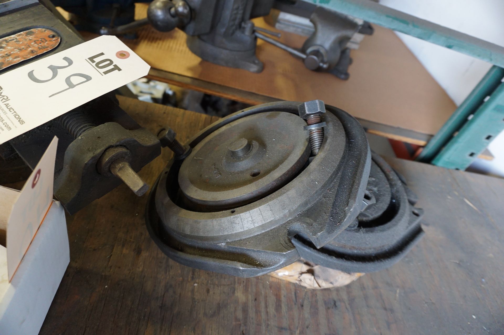 ANGLE VISE WITH SWIVEL BASE - Image 2 of 3