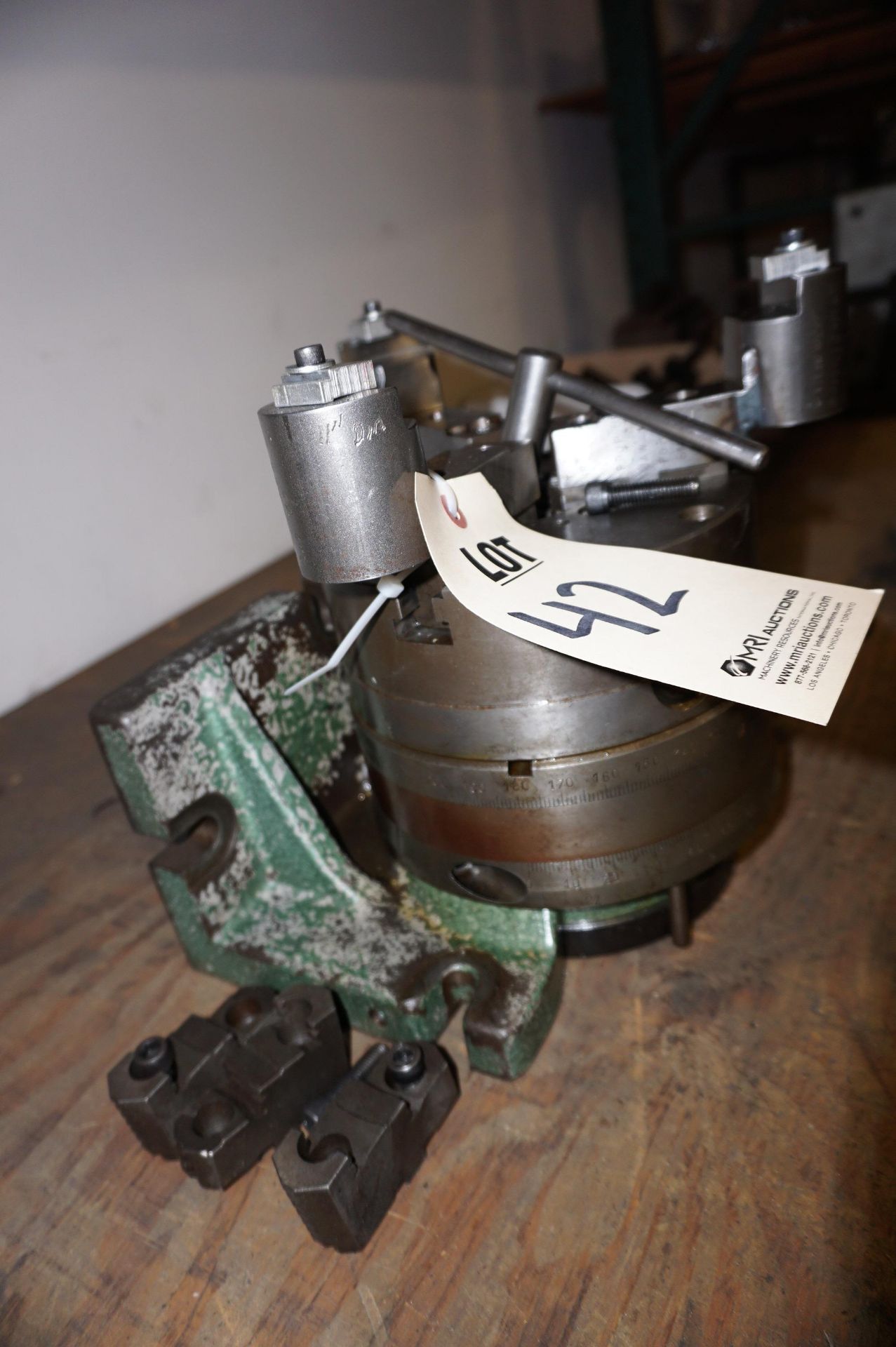 ROTARY TABLE WITH CHUCK - Image 2 of 2