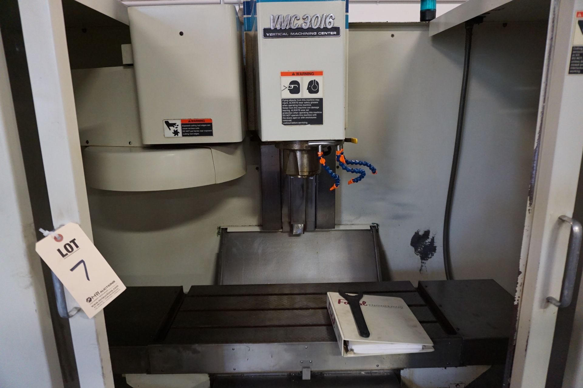 1995 FADAL VERTICAL MACHINING CENTER 3016 HT, S/N 9501703, 3 AXIS, WITH MANUALS - Image 3 of 12