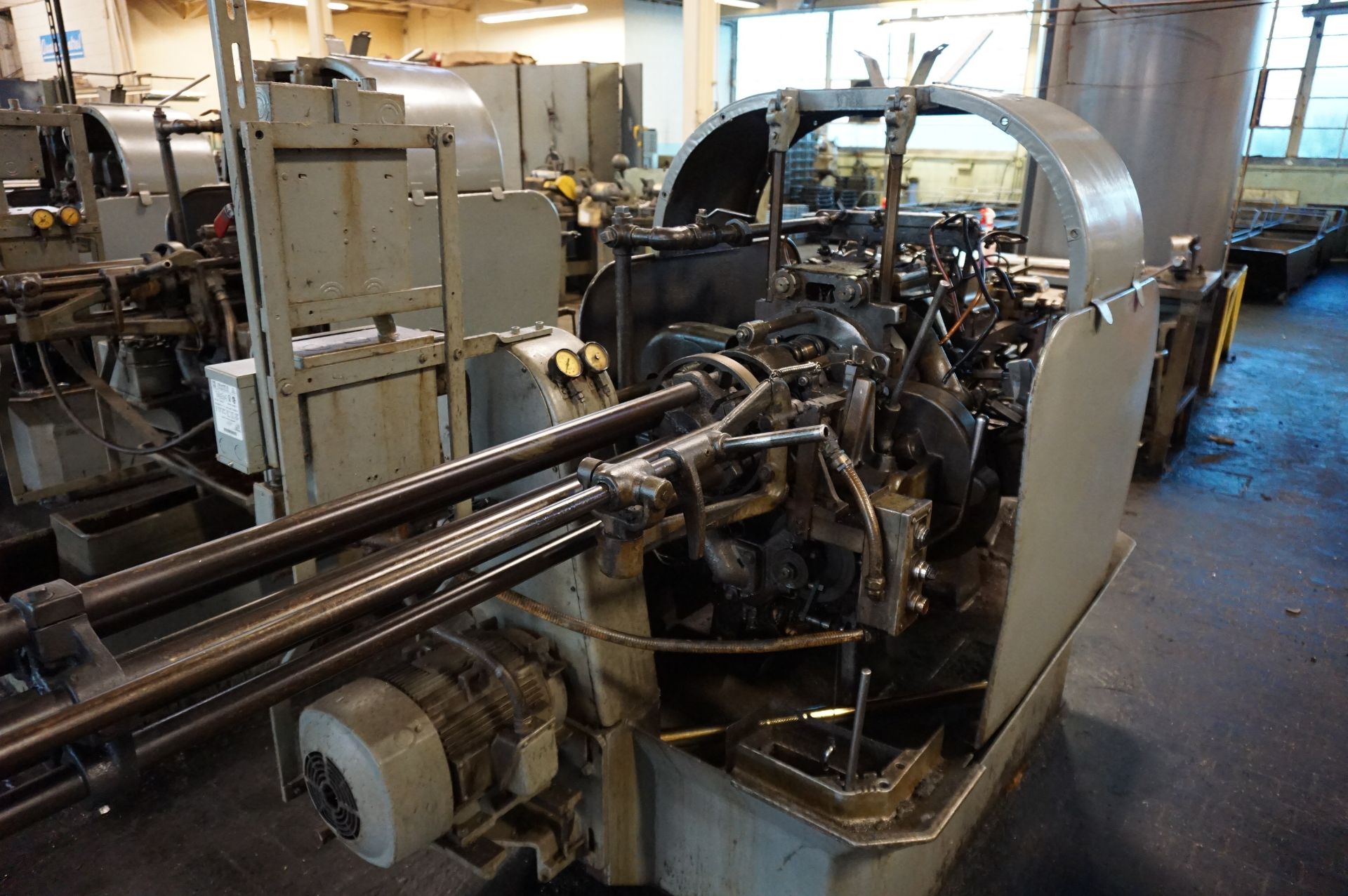 1947 DAVENPORT MODEL B 3/4" OVERSIZE 5-SPINDLE AUTOMATIC BAR MACHINE. S/N 2415, PICK OFF, 2 - Image 2 of 8