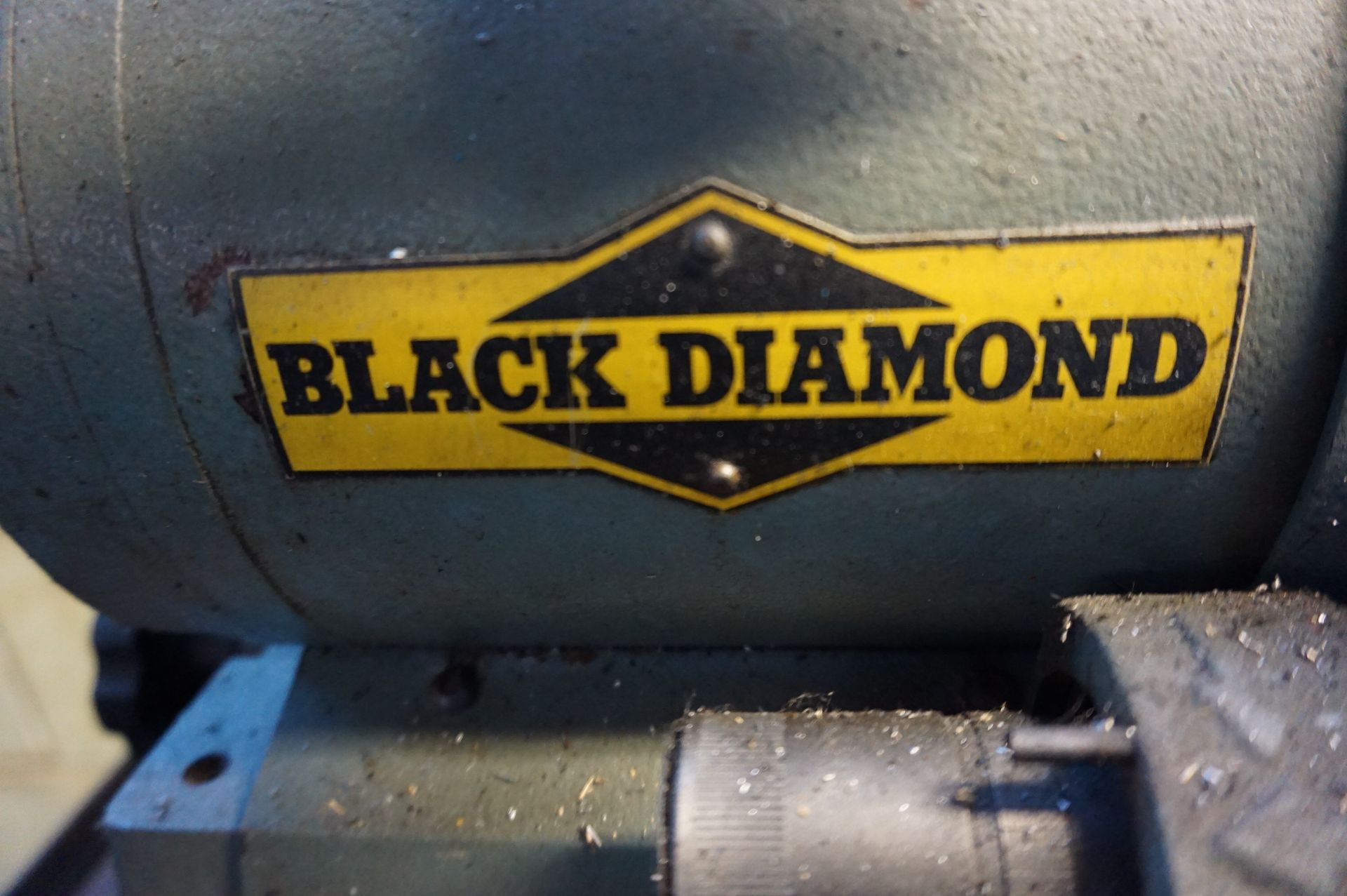 BLACK DIAMOND TABLE MOUNTED DRILL AND TOOL SHARPENER - Image 3 of 5