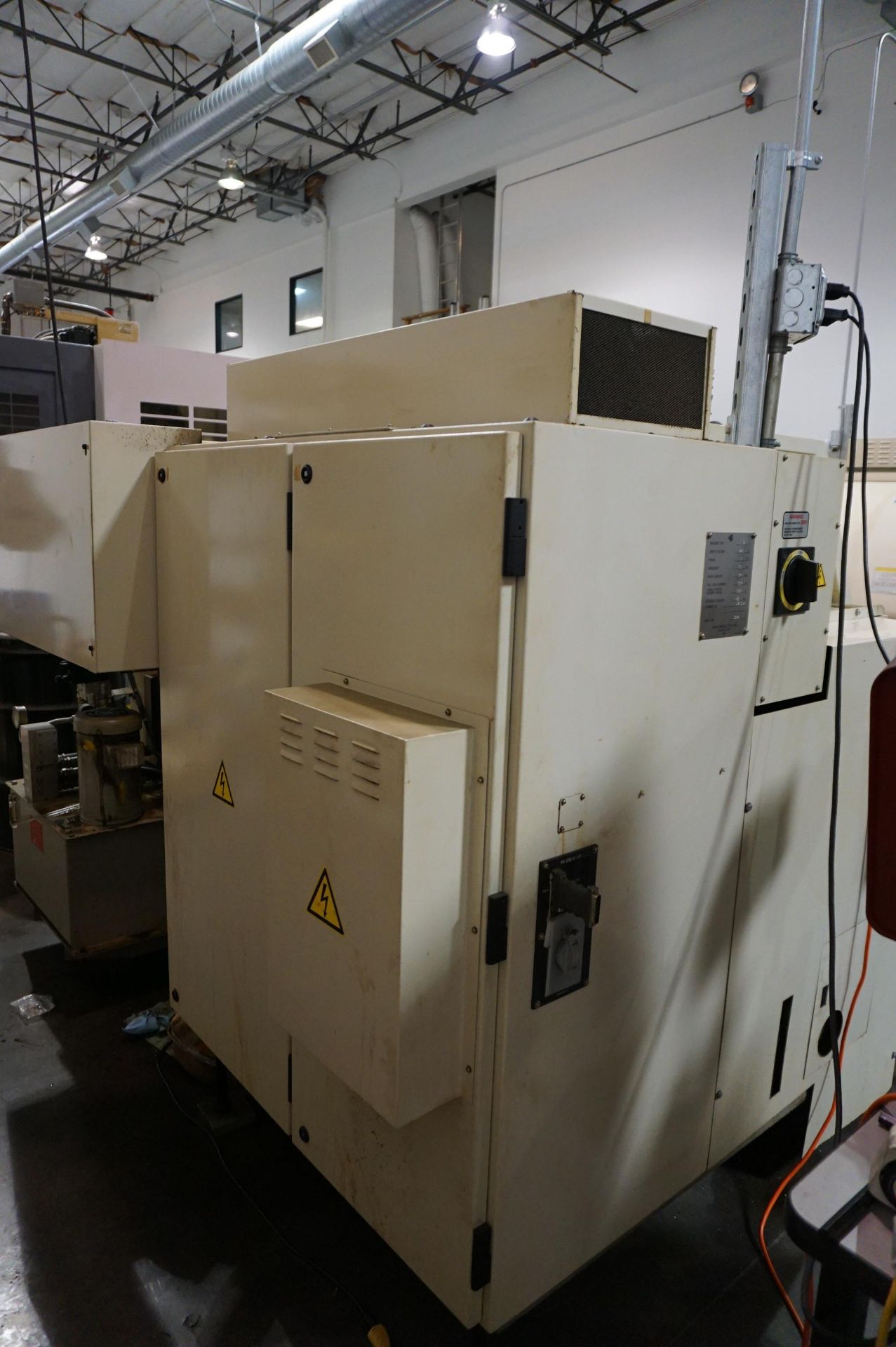 1995 OKUMA CADET LNC8 CNC TURNING CENTER, S/N D364, WITH OKUMA OSP5020L CONTROL, TO INCLUDE: TABLE - Image 8 of 14