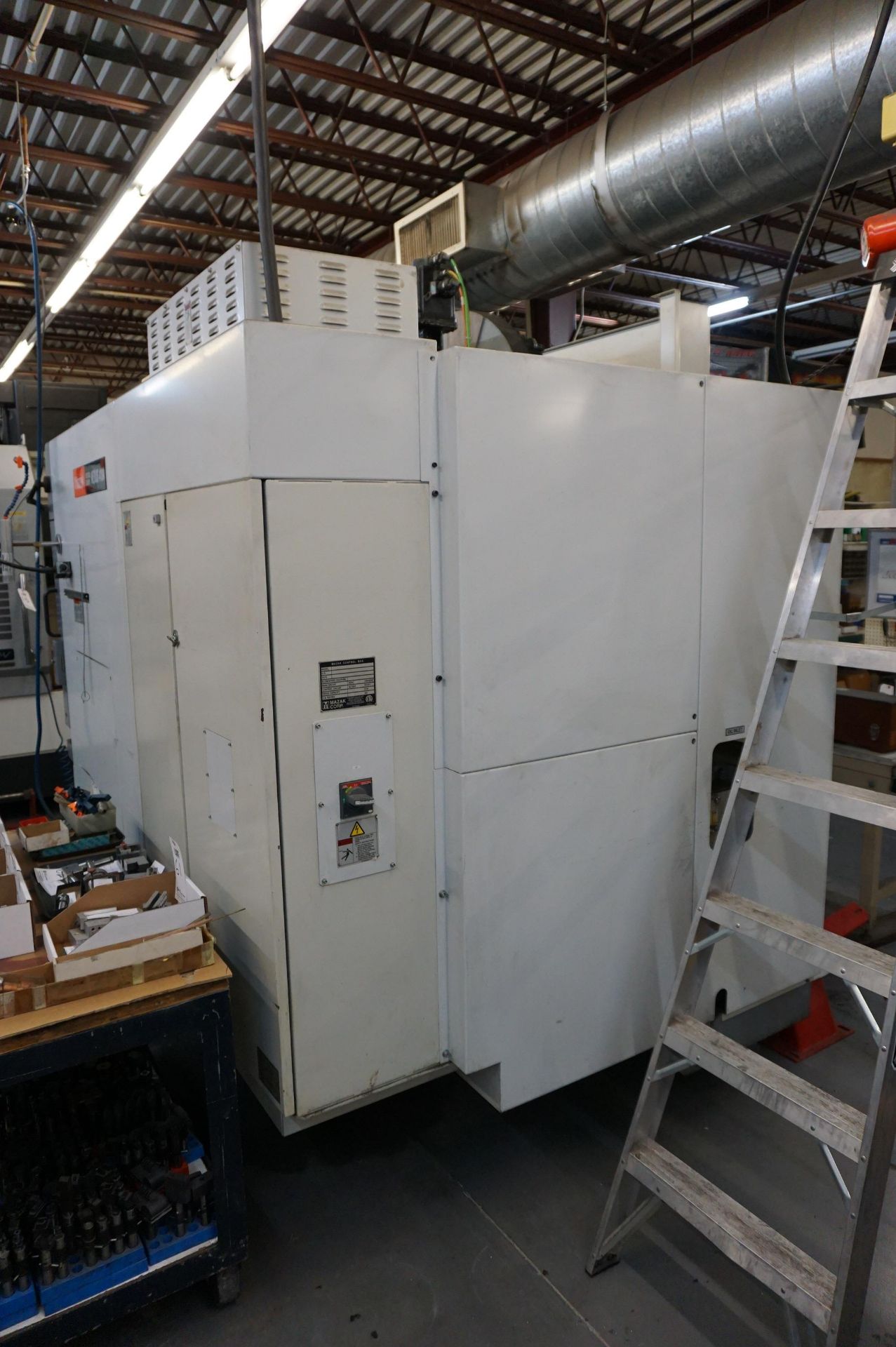 2004 MAZAK NEXUS 410A CNC VERTICAL MACHINING CENTER, 20" X 20" X 20" TABLE, MODEL VCN-410A, S/N - Image 3 of 10