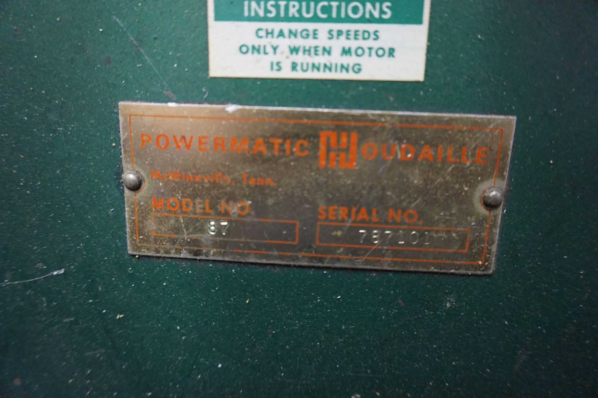 POWERMATIC VERTICAL METAL CUTTING BANDSAW 20”, MODEL 87, S/N 767L01, WITH SPARE SAW BLADES, ROLLER - Image 4 of 6