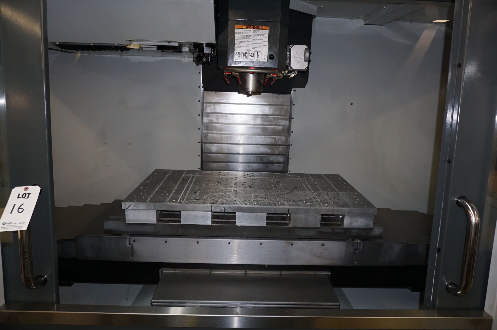 2015 HAAS VF-5/40 CNC VERTICAL MACHINING CENTER, S/N 1124271, MFG. 06/2015, HAAS CONTROL, 30 HP 8100 - Image 5 of 12