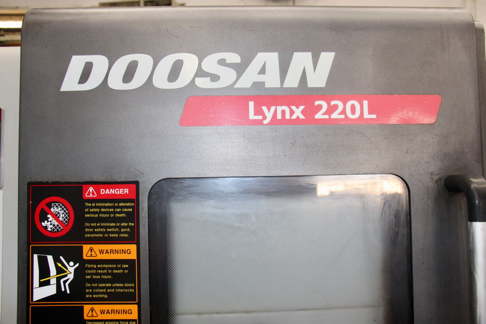 2010 DOOSAN LYNX 220LC, FANUC CONTROL  8” CHUCK,  TOOL SETTER, TAILSTOCK - Image 17 of 20