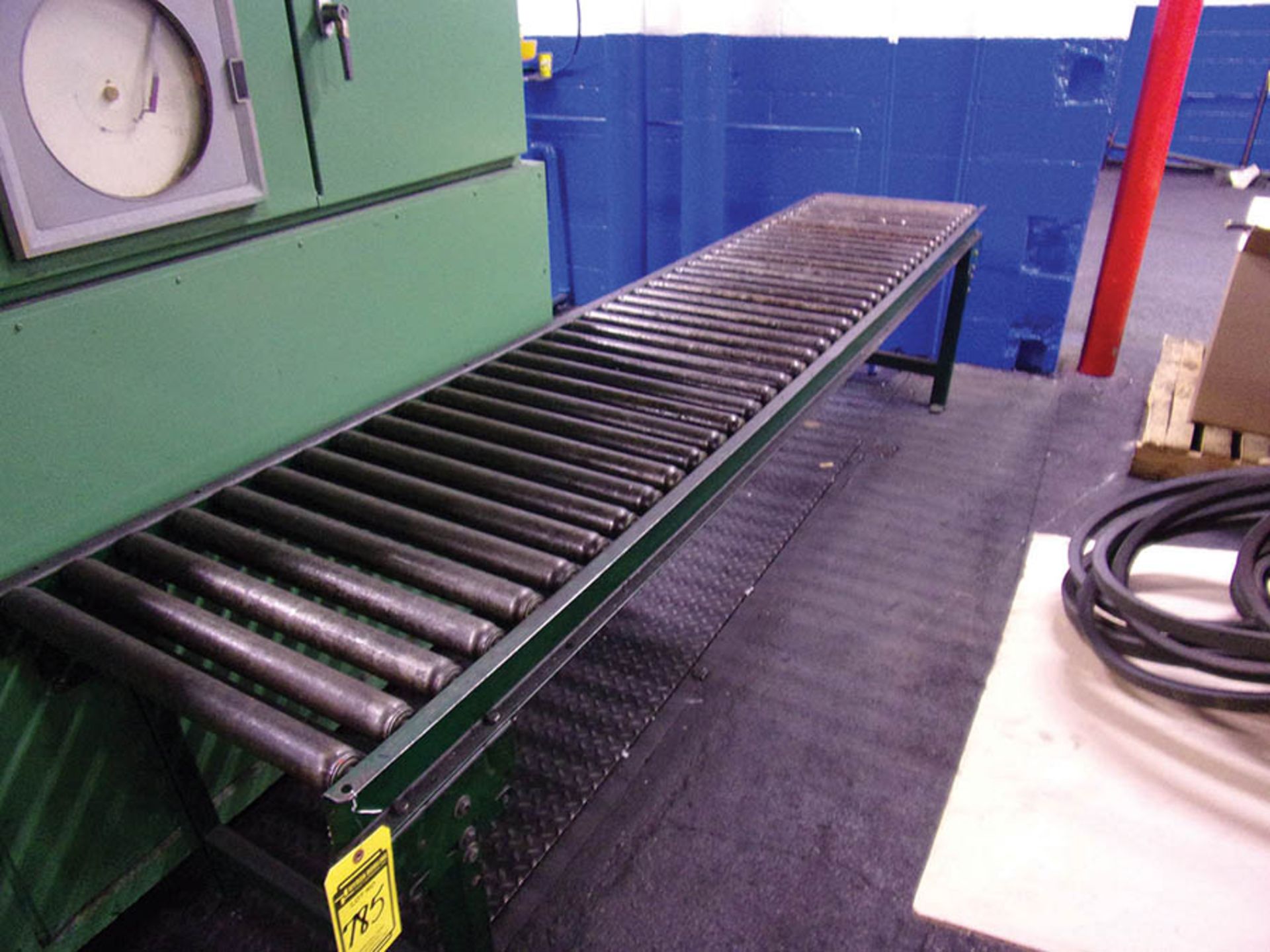 24'' X 10' ROLLER CONVEYOR