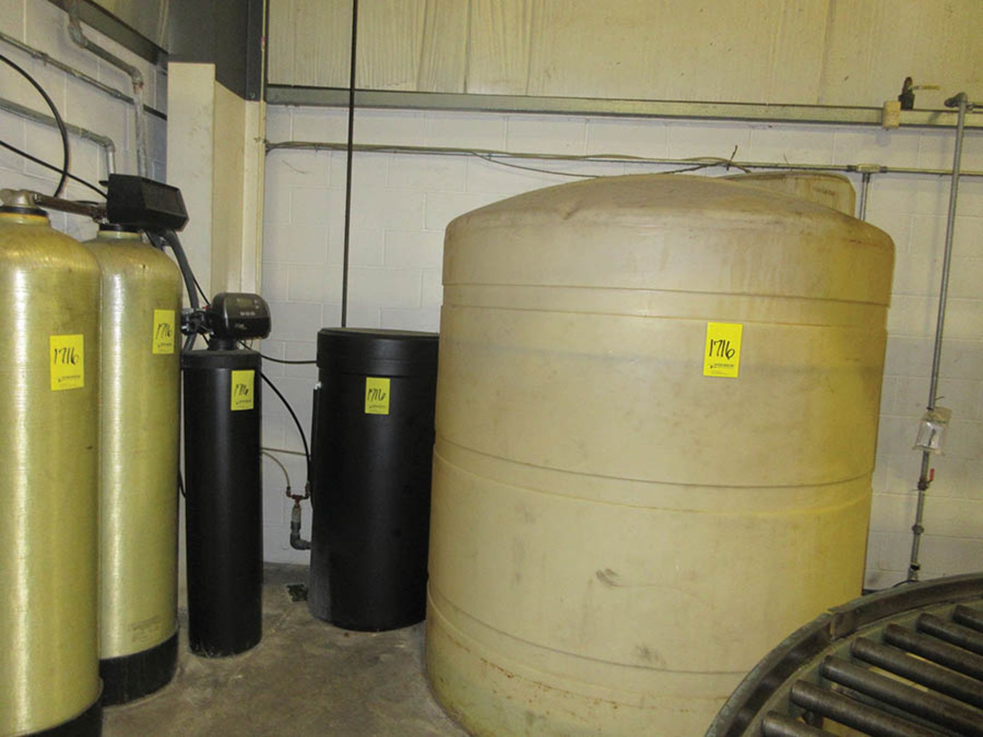 WATER SOFTENER/FILTRATION SYSTEM USED WITH WASH LINE, ECONO FLOW BOOSTER PUMP, GOULDS BOOSTER - Image 2 of 2