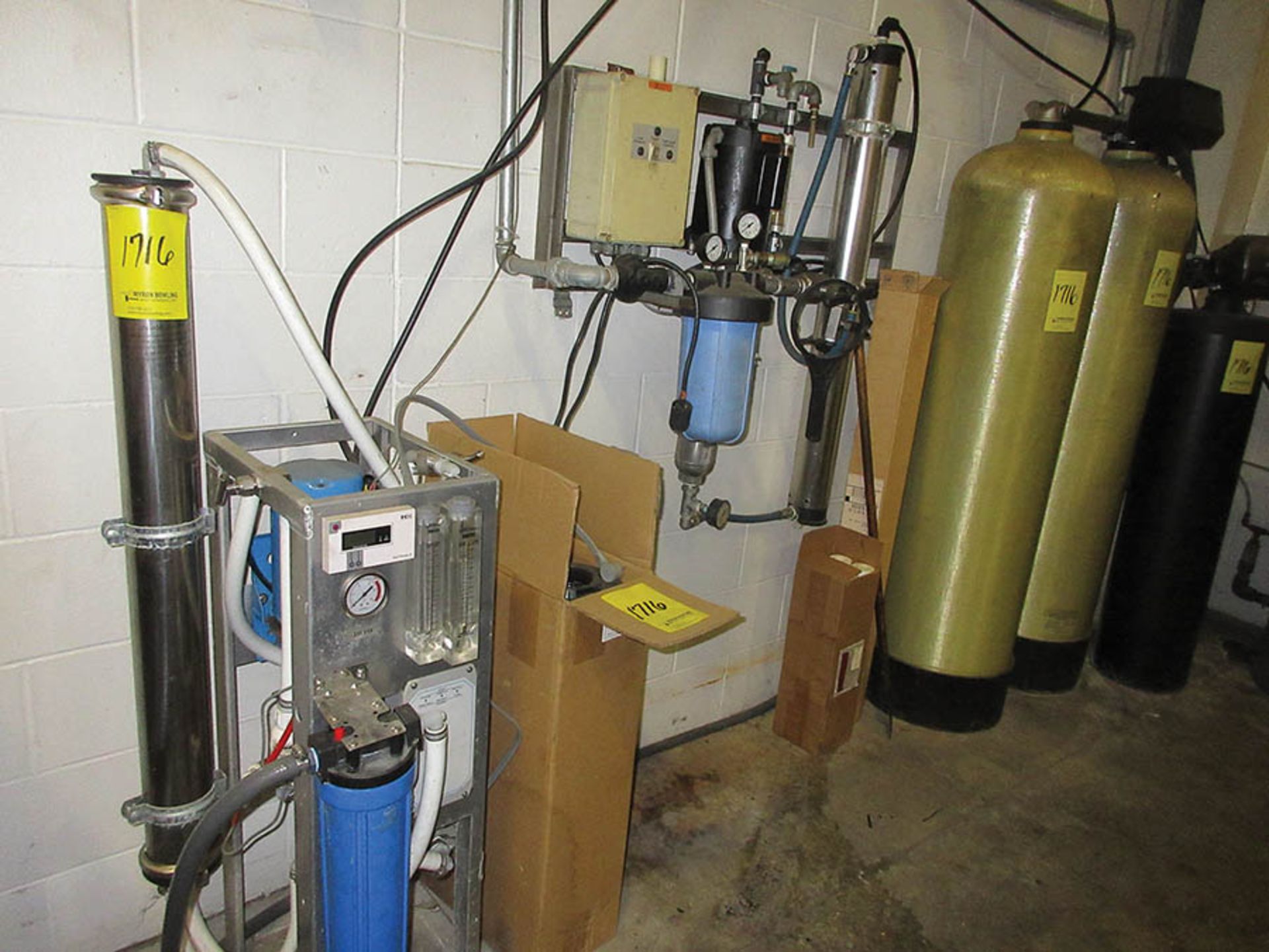 WATER SOFTENER/FILTRATION SYSTEM USED WITH WASH LINE, ECONO FLOW BOOSTER PUMP, GOULDS BOOSTER