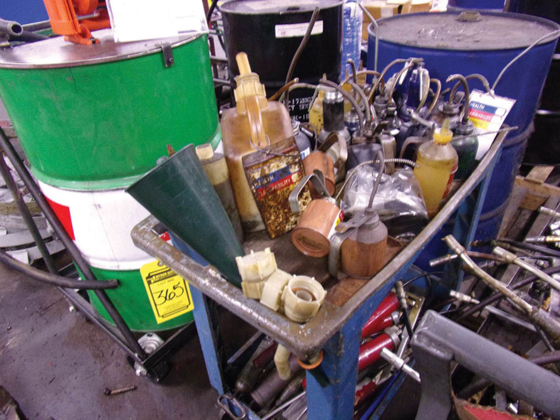 CART WITH GREASE GUNS & OIL CANS