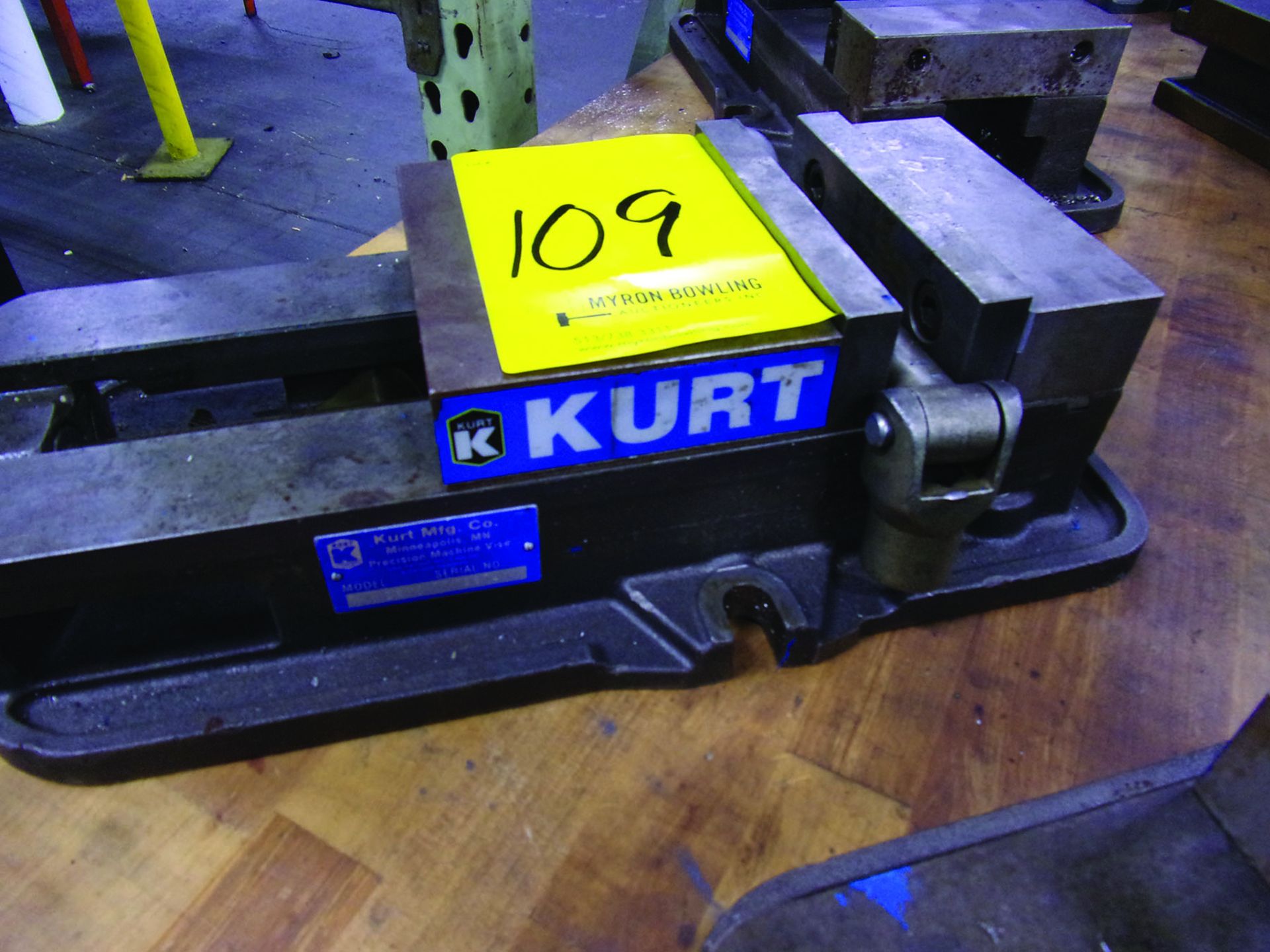 KURT 6'' MACHINE VISE; S/N 117987