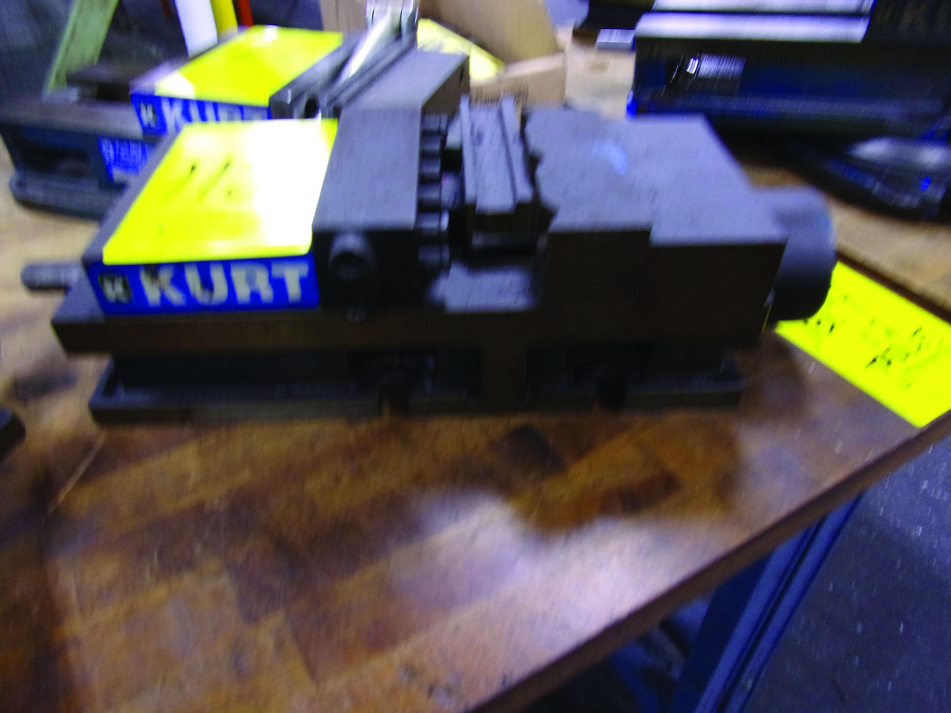 KURT 6'' MACHINE VISE; S/N 001551