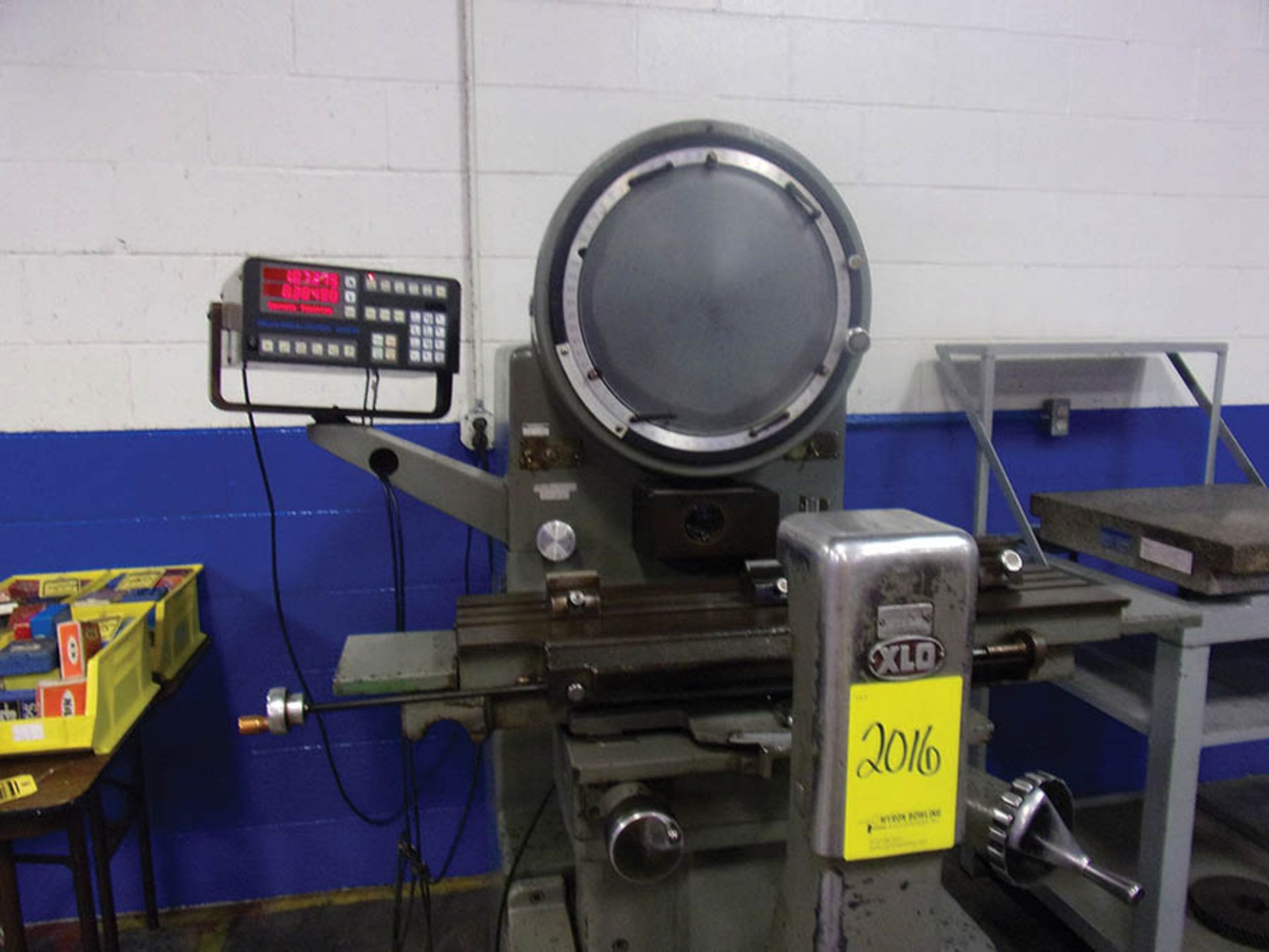EX-CELL-O 14'' OPTICAL COMPARATOR, MODEL 14-814, S/N 8140305, AND ROCK OF AGES GRANITE SURFACE PLATE