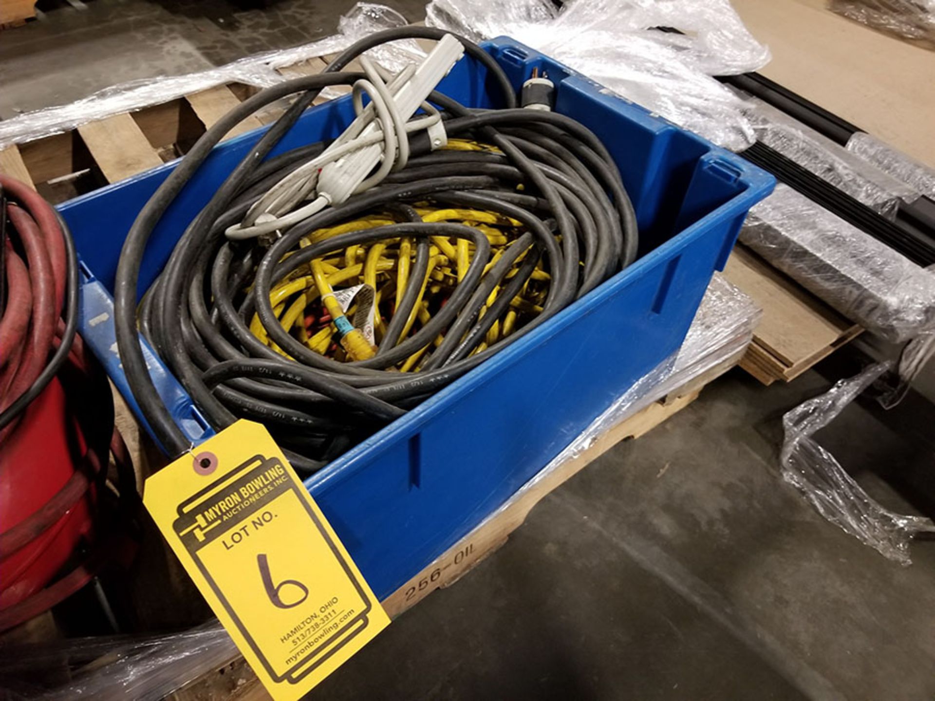 PALLET OF EXTENSION CORDS, 120 & 240 V, POWER STRIP CORDS, OVERHEAD CONE LIGHTS - Image 2 of 5