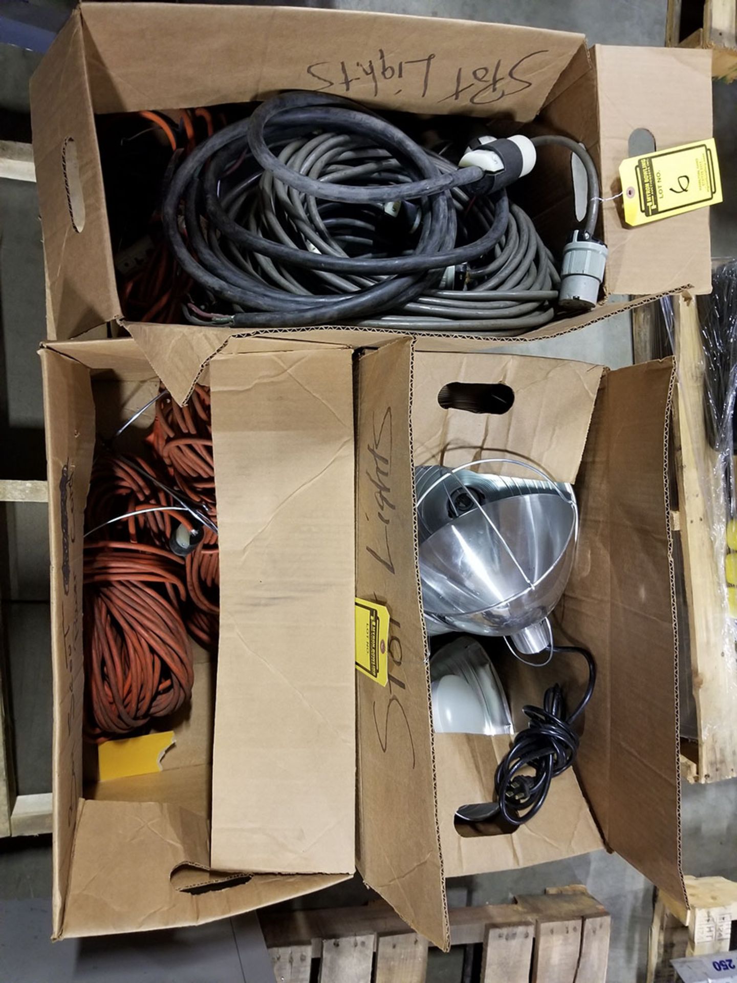 PALLET OF EXTENSION CORDS, 120 & 240 V, POWER STRIP CORDS, OVERHEAD CONE LIGHTS - Image 3 of 5