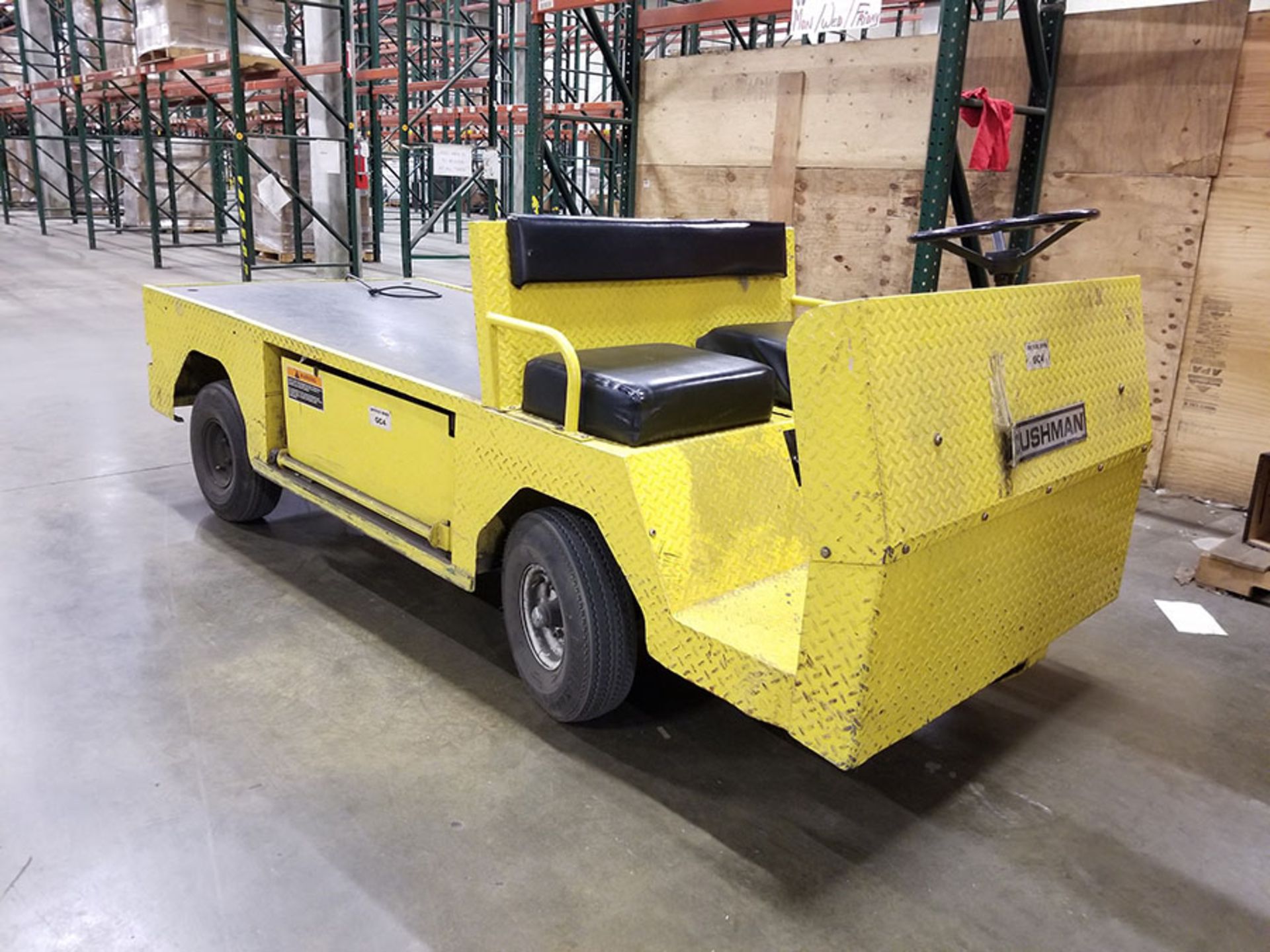 2002 CUSHMAN PNEUMATIC TIRES, TEXTRON TITAN 36V FOREMAN UTILITY CART, S/N LM14587, 74’’ X 44’’ - Image 2 of 8