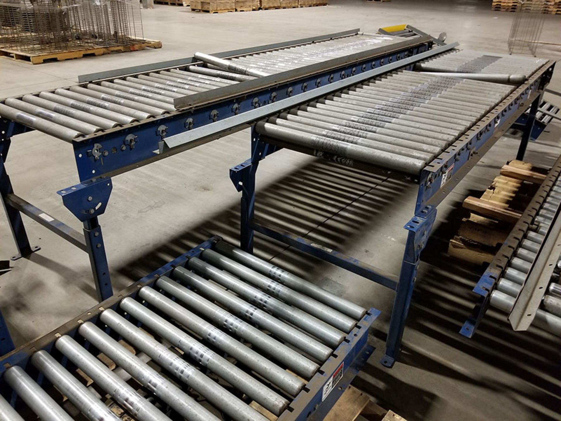 50' OF VERSA ROLLER POWER CONVEYOR, MCC PANEL, SPARE BELT, 30’’ WIDE, ADJUSTABLE HEIGHT - Image 10 of 10