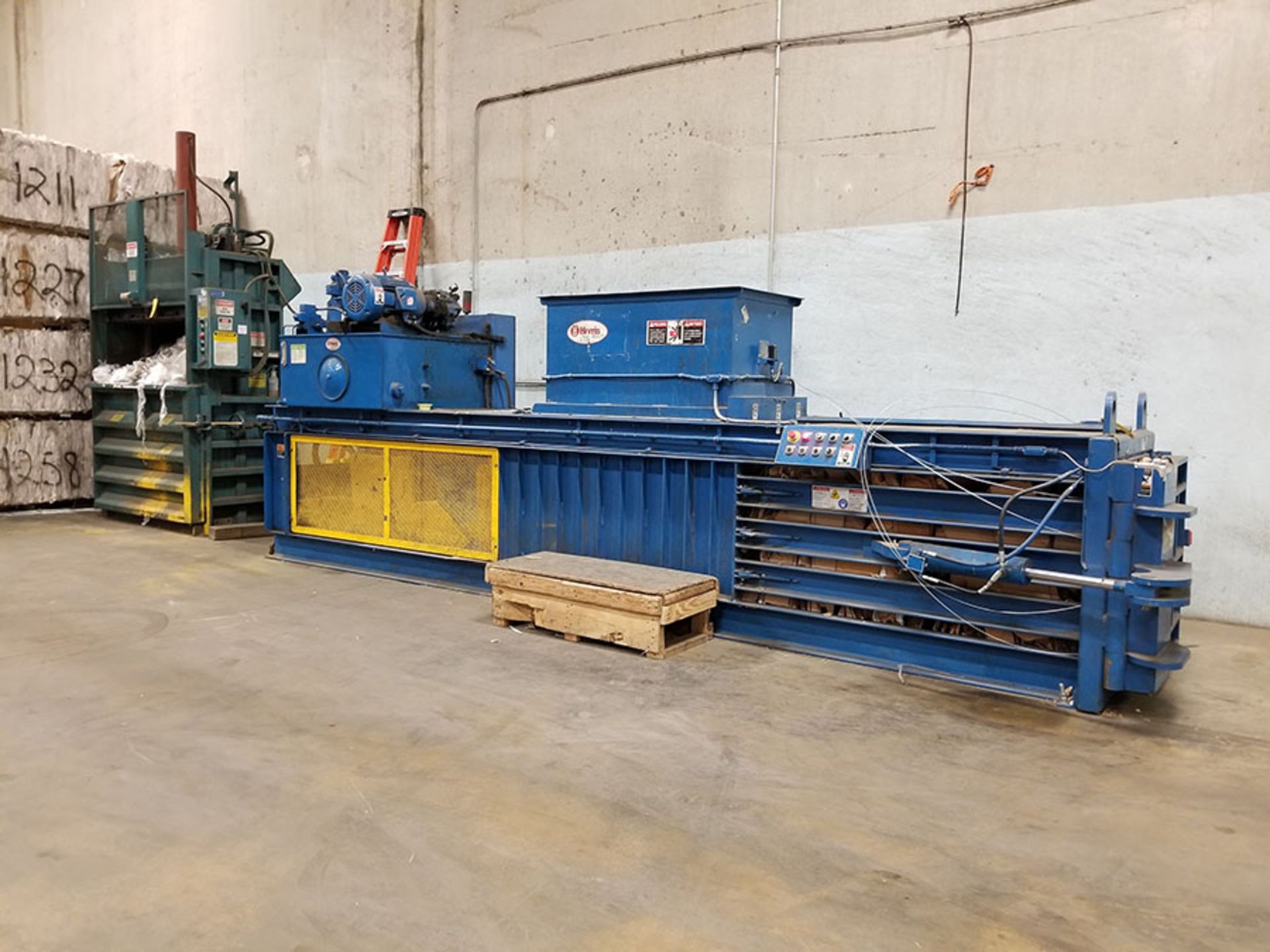 HARRIS HORIZONTAL CARDBOARD BALER, PLATEN FORWARD/REVERSE, TOP LOAD, MODEL HL-12HD, S/N 70628 - Image 12 of 14