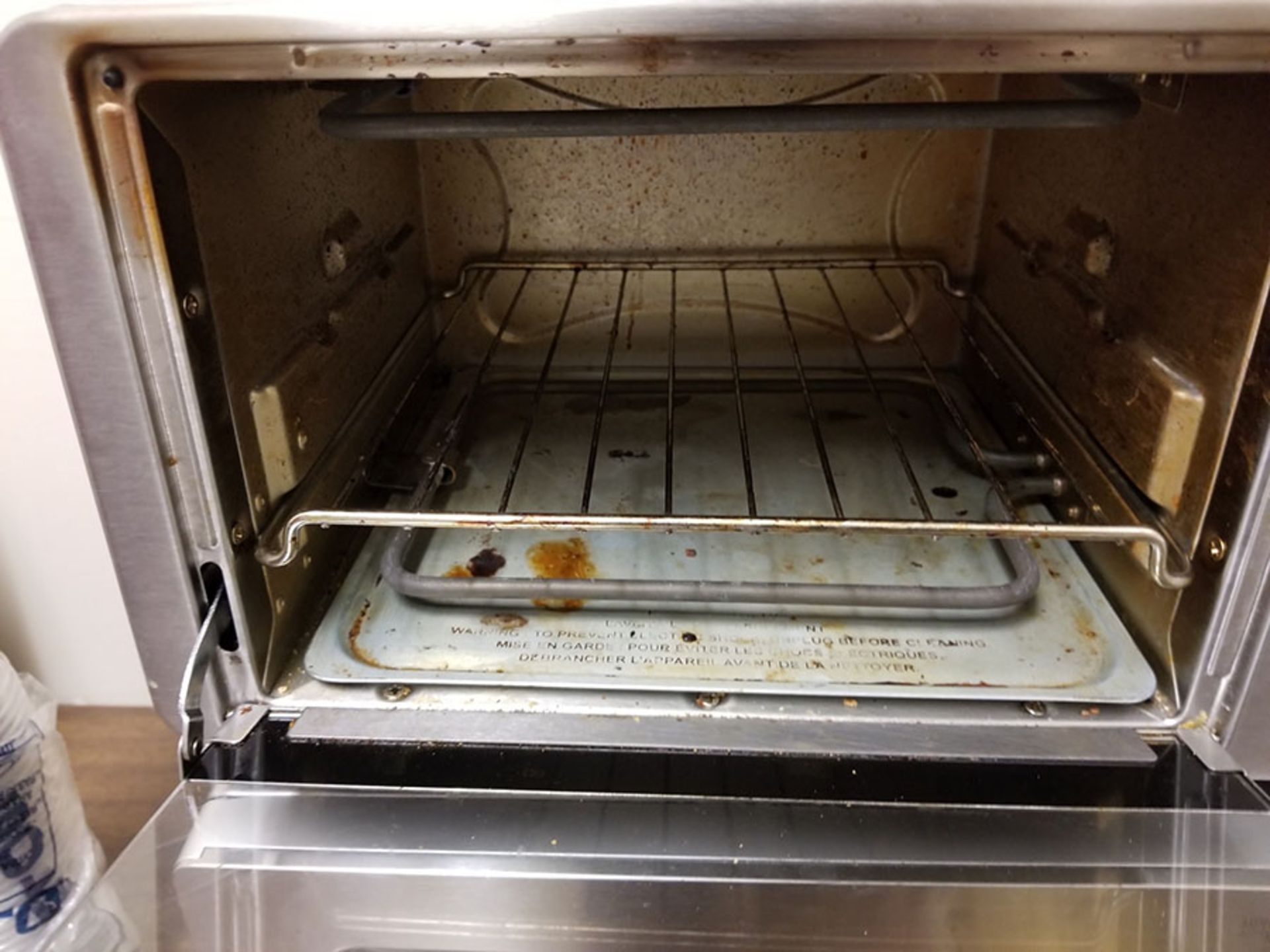 TOASTER OVEN - Image 4 of 4