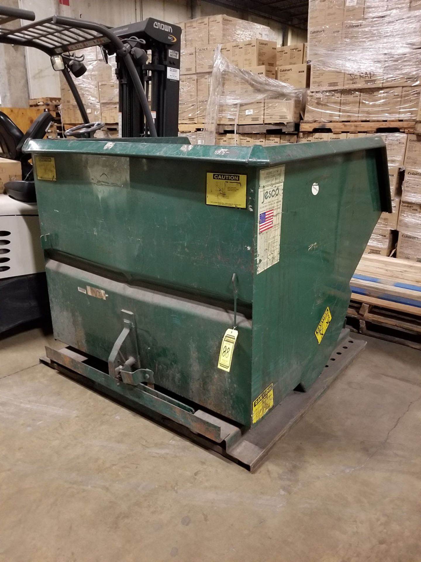 JESCO 2.5 YARD SELF-DUMPING HOPPER, 2,000 LB. CAPACITY - Image 4 of 5