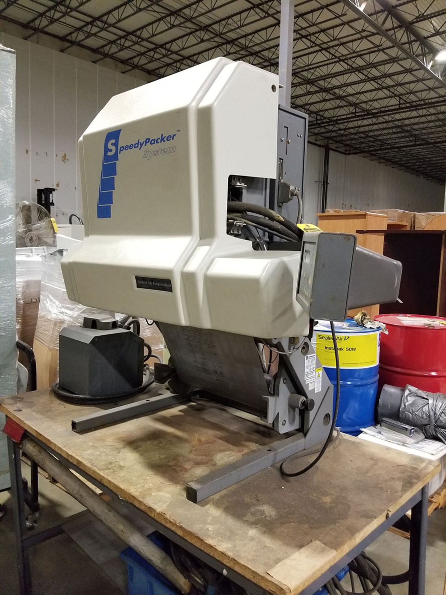 SPEEDY PACKER FOAM IN BAG PACKAGING MACHINE, S/N- SP3-1658, SINGLE PHASE, 200/240V, 18’’ WINDOW, & - Image 2 of 9