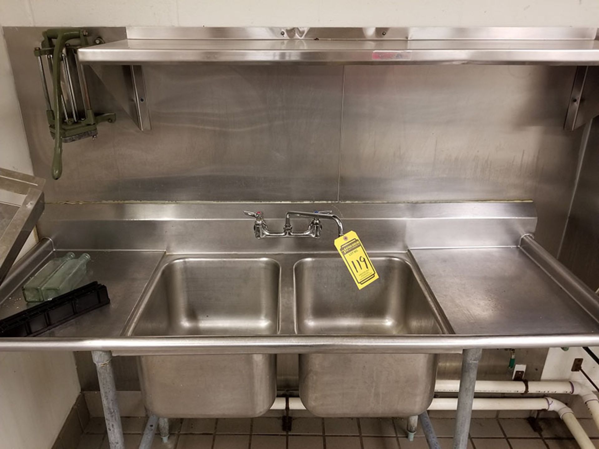 5' X 30’’ PREP TABLE WITH SINK, 21’’ X 18’’ X 14’’ STAINLESS STEEL SLOP SINK, DUAL BASIN STAINLESS - Image 4 of 13