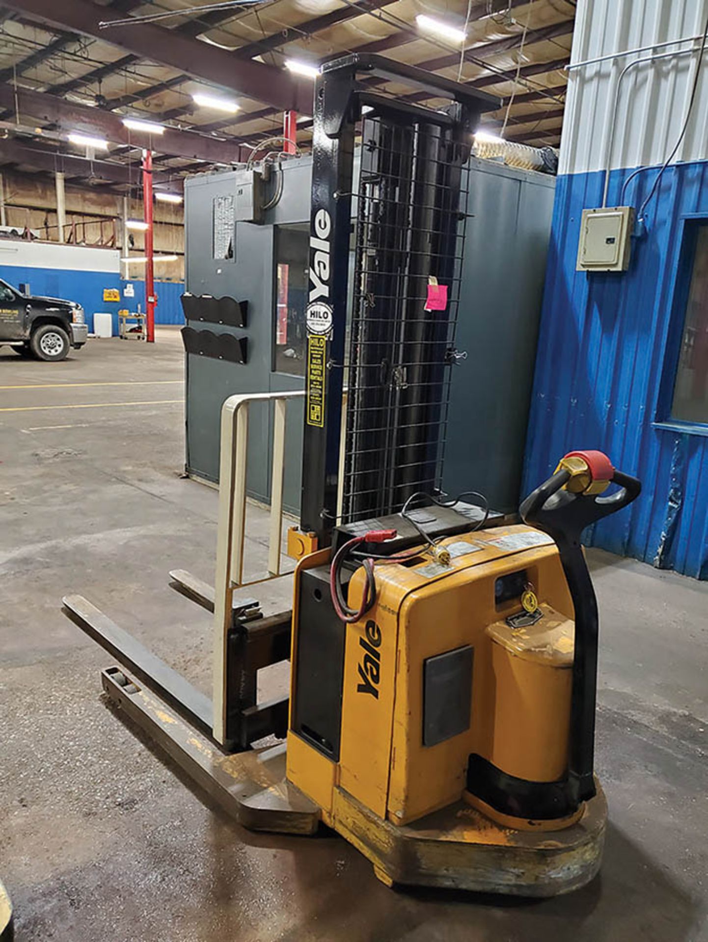 YALE 4,000 LB. ELECTRIC WALKIE STACKER, MODEL MSW040SEN24TV087, S/N C820N02162B, 24-VOLT, 130’’ LIFT - Image 8 of 13