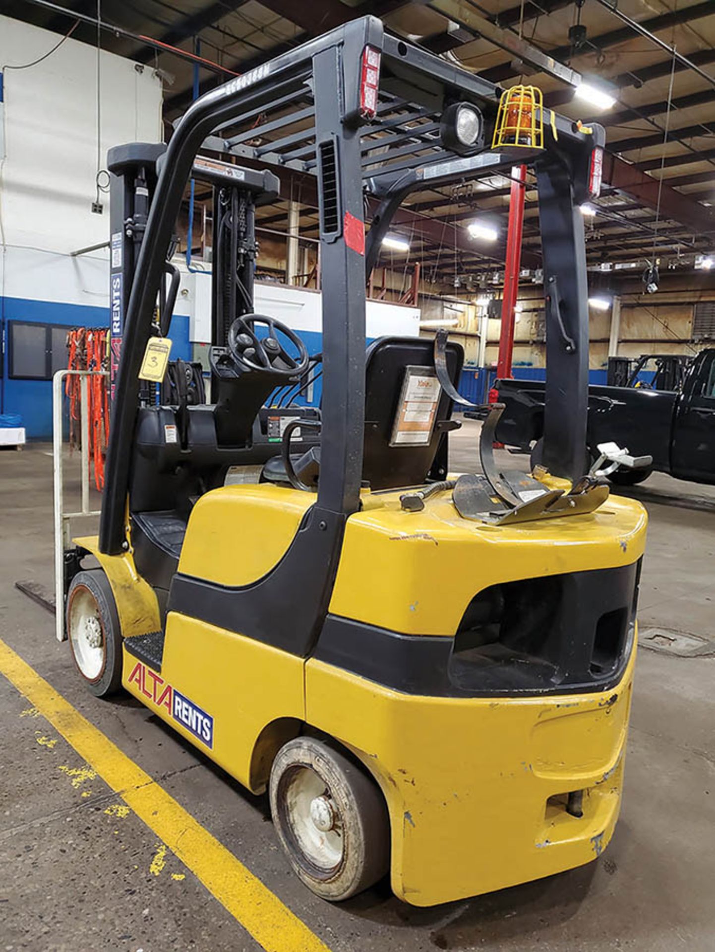 2014 YALE 5,000 LB. FORKLIFT, MODEL GLC050LXNVAE087, S/N A967V02388M, SIDESHIFT, LP, 188’’ LIFT - Image 9 of 15