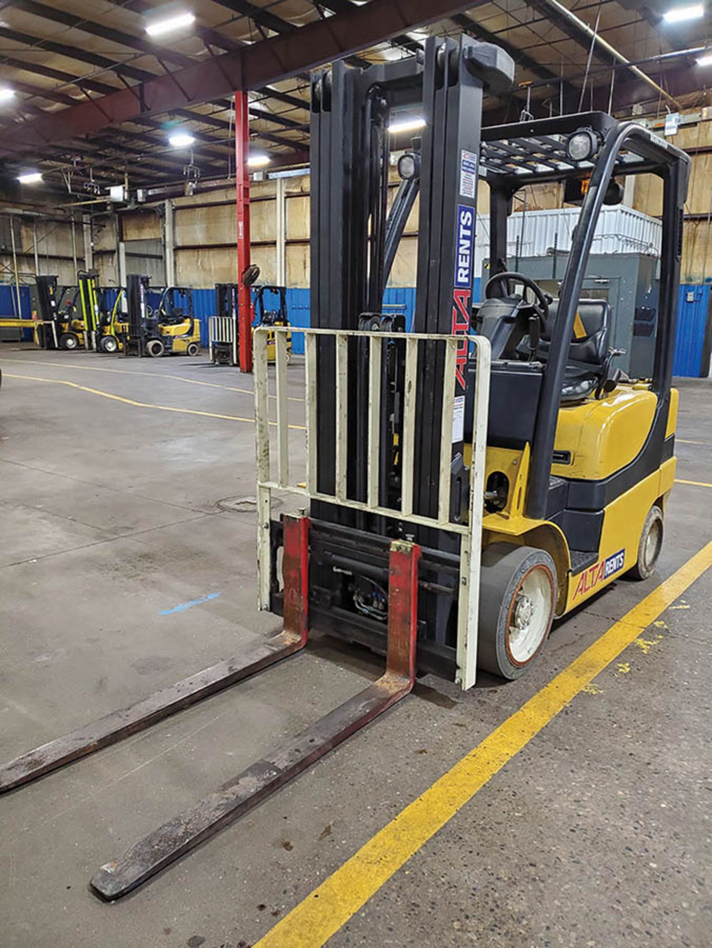 2014 YALE 5,000 LB. FORKLIFT, MODEL GLC050LXNVAE087, S/N A967V02388M, SIDESHIFT, LP, 188’’ LIFT - Image 7 of 15