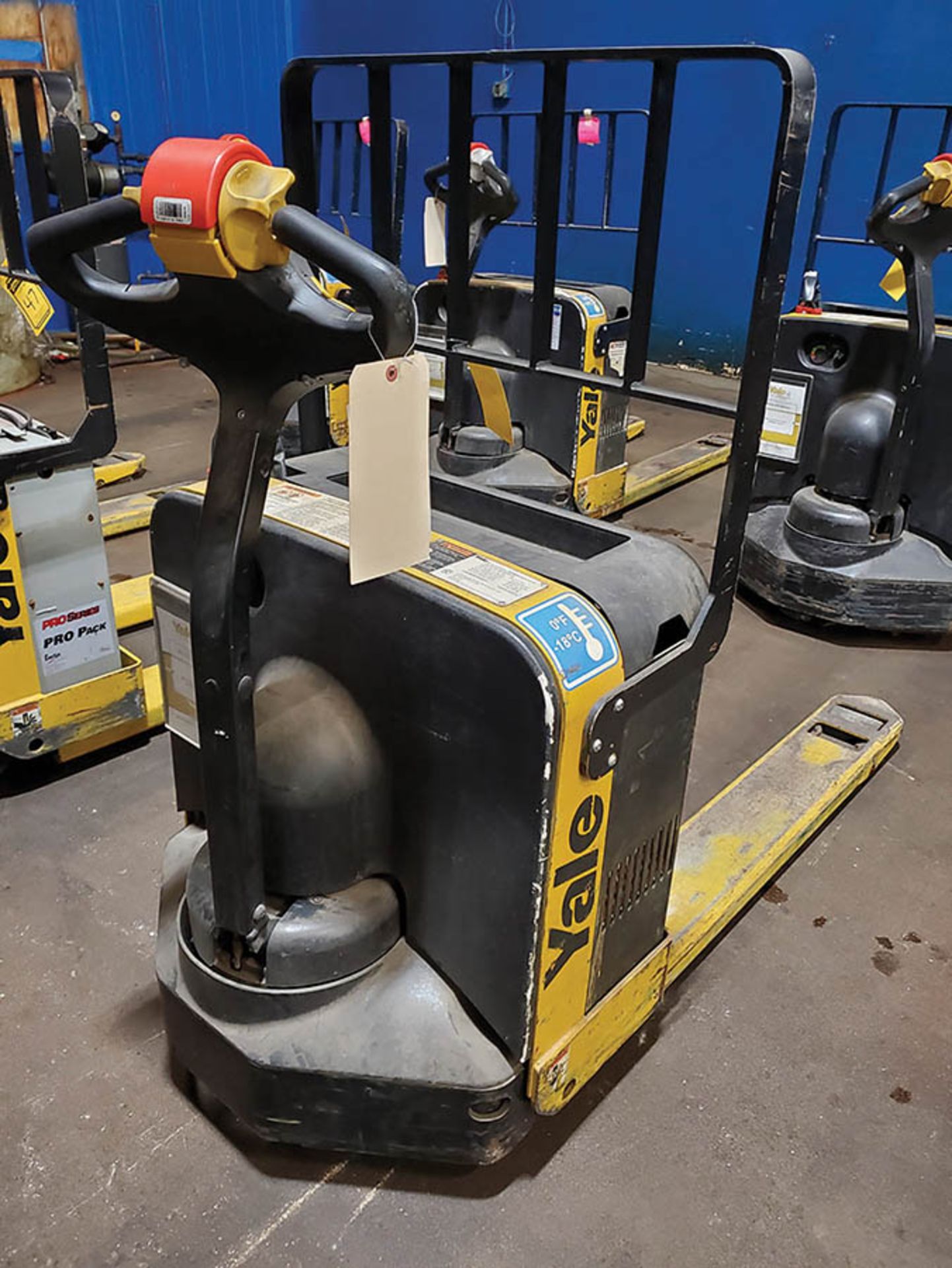 2014 YALE 4,000 LB. ELECTRIC WALK BEHIND PALLET JACK, MODEL MPB040-EN24T2748, S/N B827N61983M, 24- - Image 7 of 9