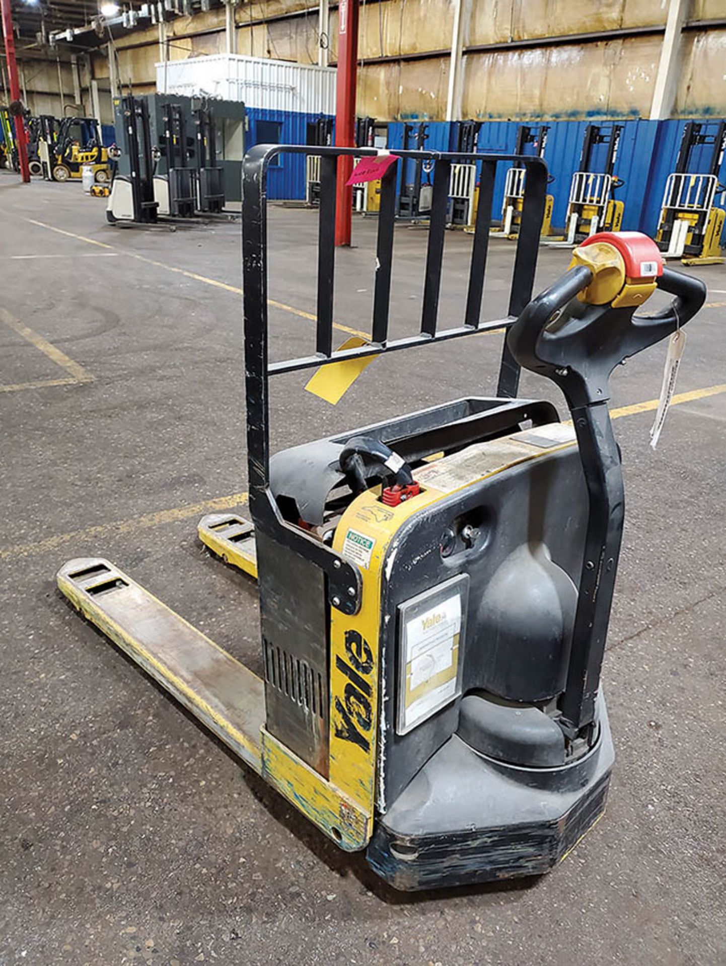 2014 YALE 4,000 LB. ELECTRIC WALK BEHIND PALLET JACK, MODEL MPB040-EN24T2745, 24-VOLT, 200 A.H., - Image 7 of 9