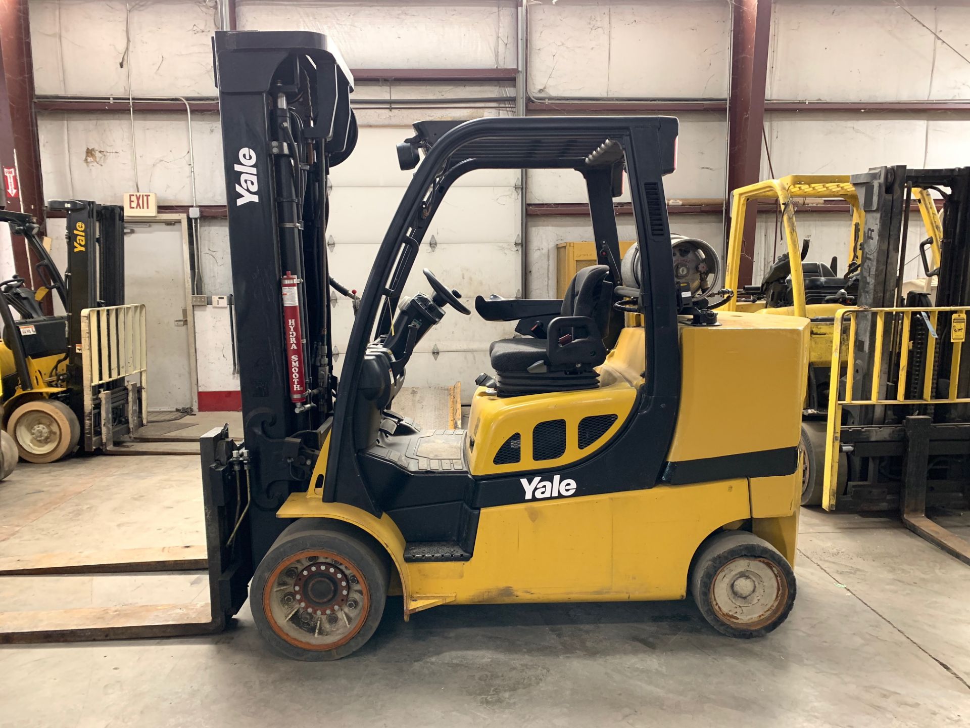 2014 YALE 12,000 LB. CAPACITY FORKLIFT, MODEL GLC120VX, S/N F818V02689M, LPG, SOLID TIRES, 3-STAGE