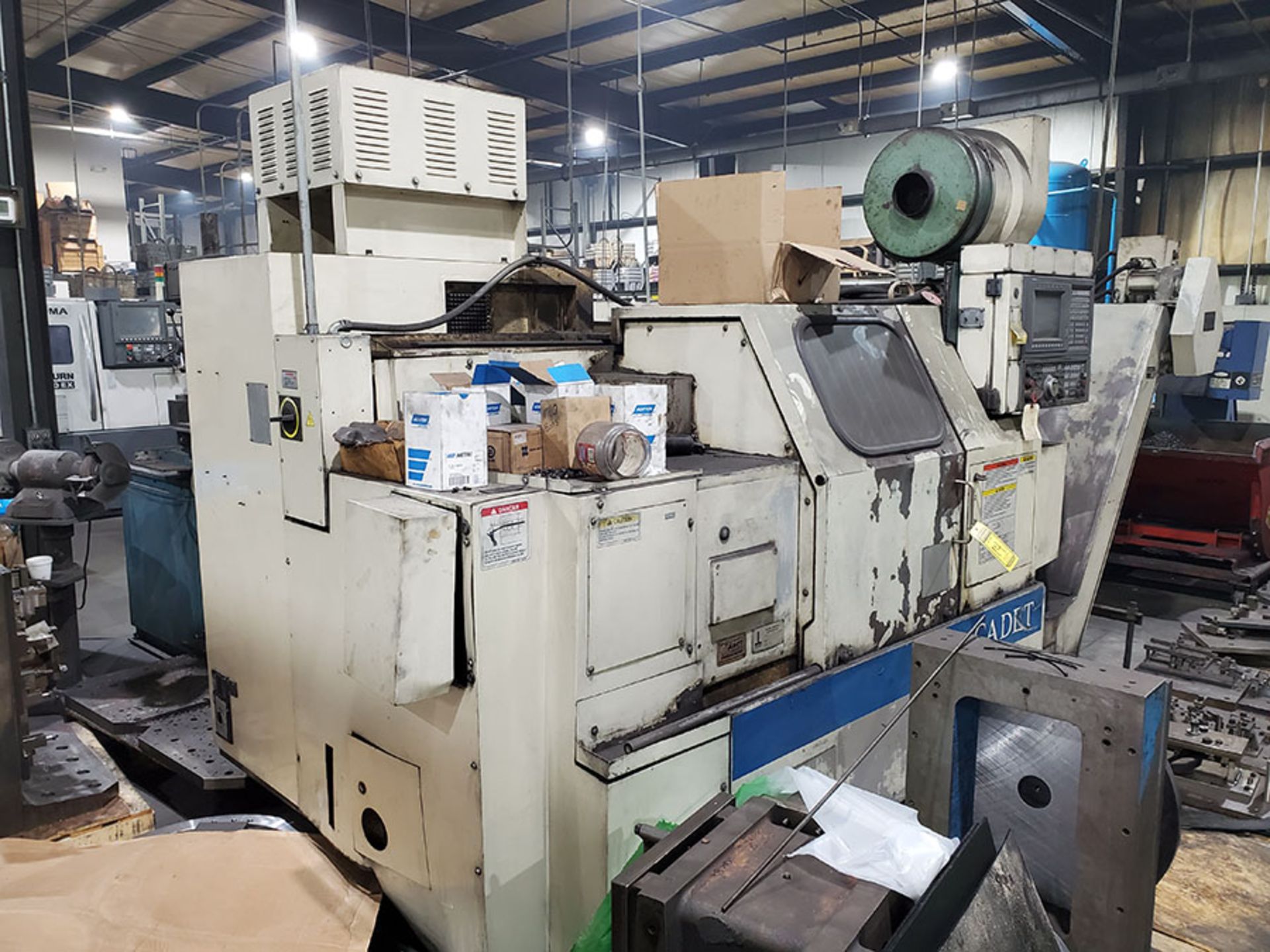 OKUMA CADET CNC LATHE, MODEL LNC8, S/N E163, OKUMA OSP700L CNC DRO CONTROL, TAILSTOCK, 12-POSITION - Image 20 of 20