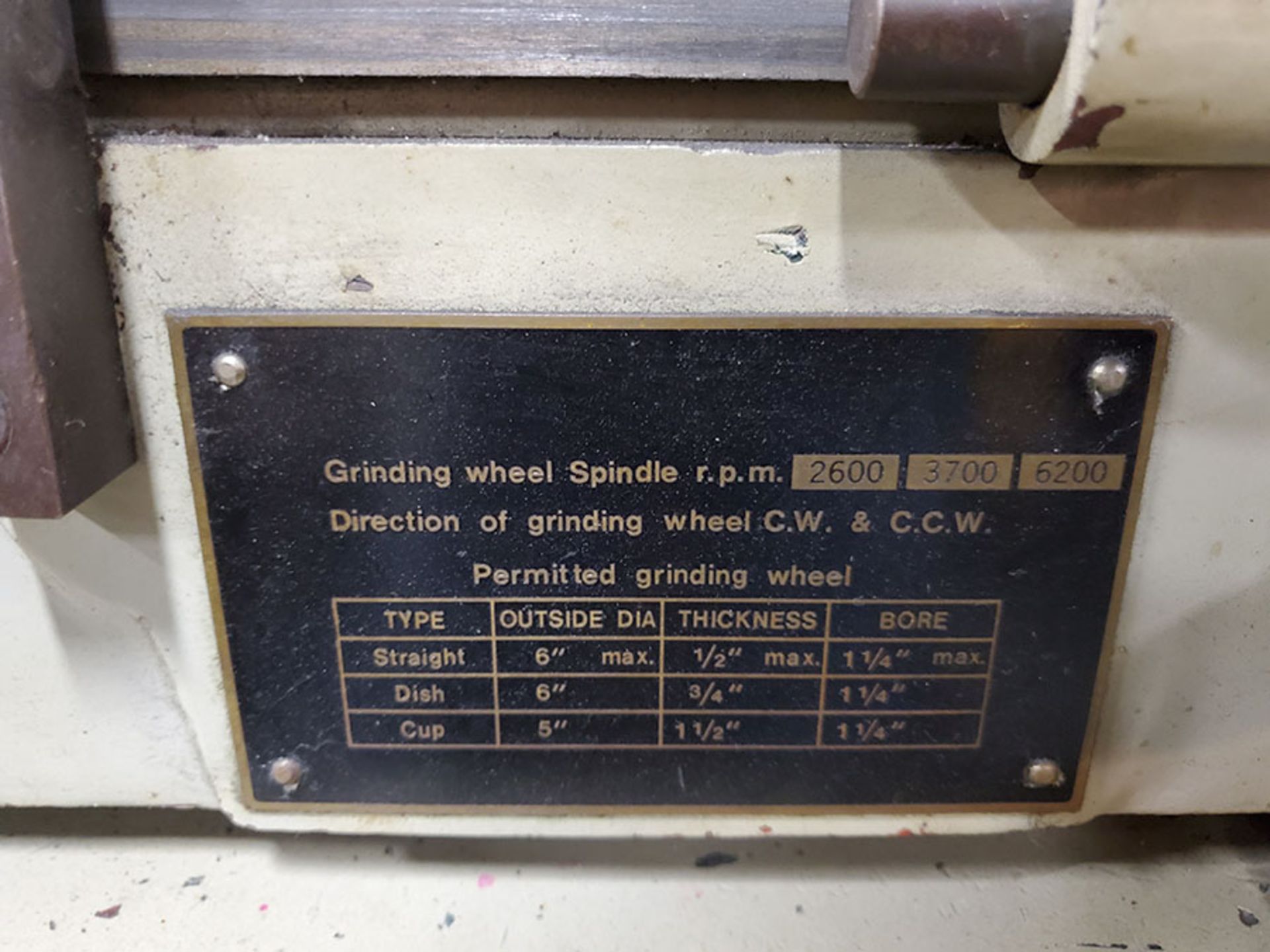 1982 KENT TOOL GRINDER, MODEL KCT-40S, S/N 820508-2, 5’’ X 36’’ TABLE, 2600/3700/6200 RPM SPEEDS, - Image 10 of 20