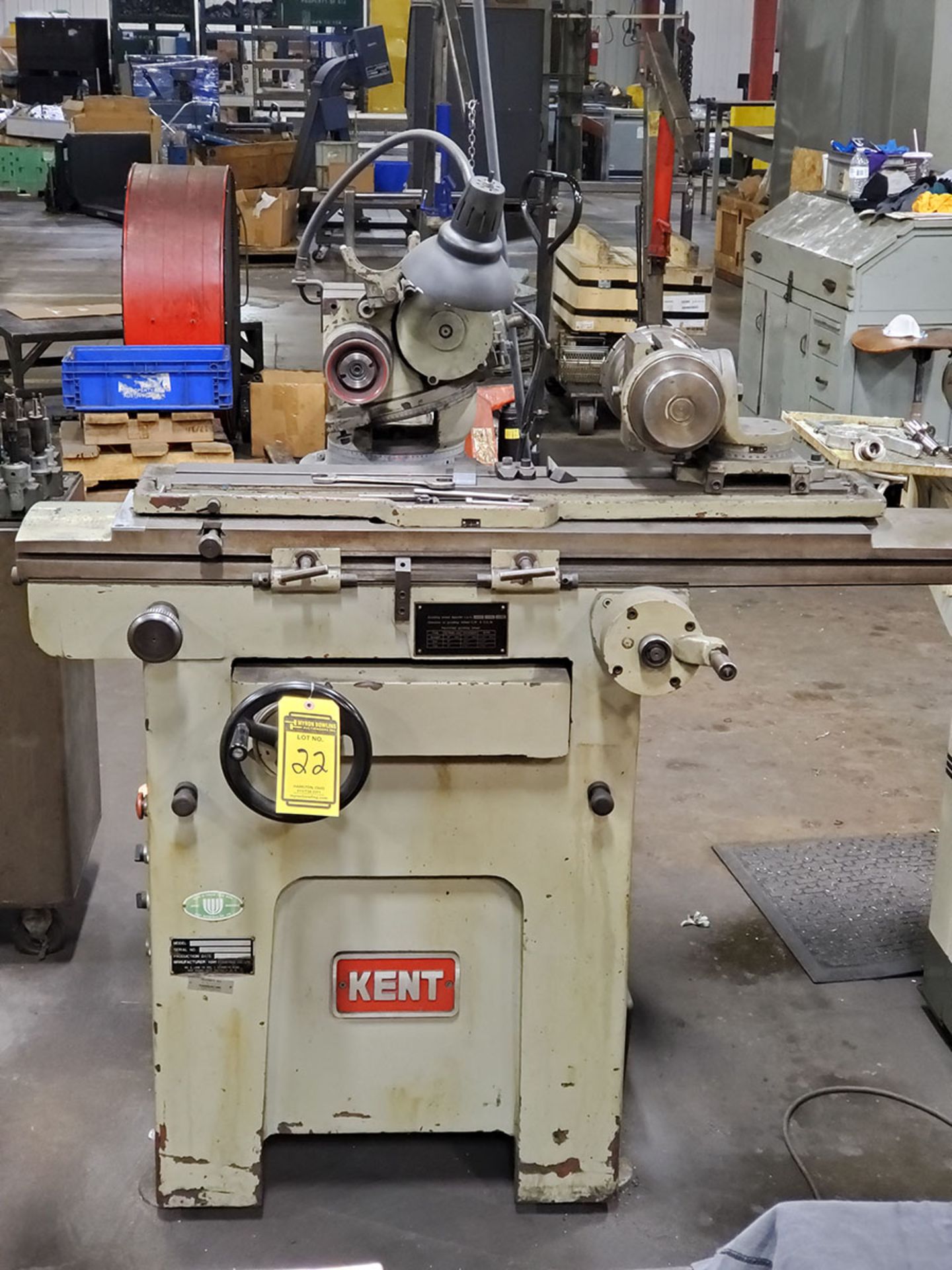 1982 KENT TOOL GRINDER, MODEL KCT-40S, S/N 820508-2, 5’’ X 36’’ TABLE, 2600/3700/6200 RPM SPEEDS, - Image 4 of 20