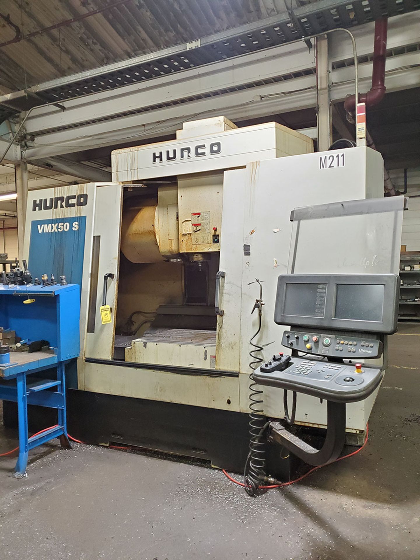 HURCO VMX50S CNC VERTICAL MACHINING CENTER, ATS, PENDANT CONTROL, HURCO ULTIMAX DRO CONTROL STATION, - Image 3 of 26