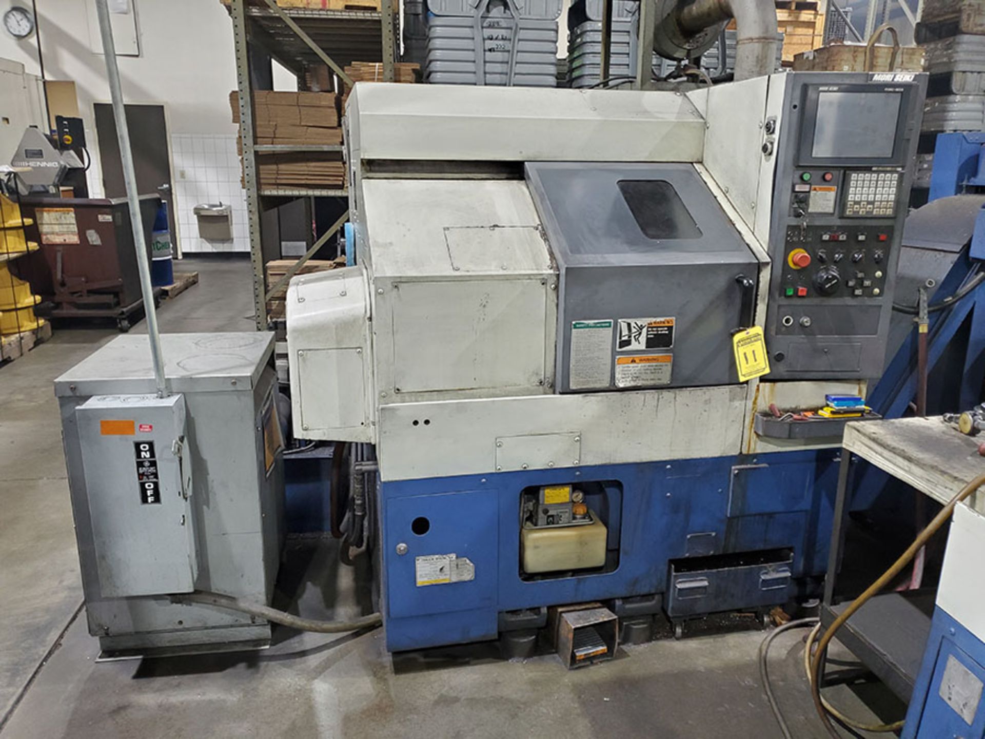MORI-SEIKI CNC LATHE, MSC-803 DRO CNC CONTROL, MIST COLLECTOR, TURBO OUTFEED INCLINE CHIP - Image 7 of 16