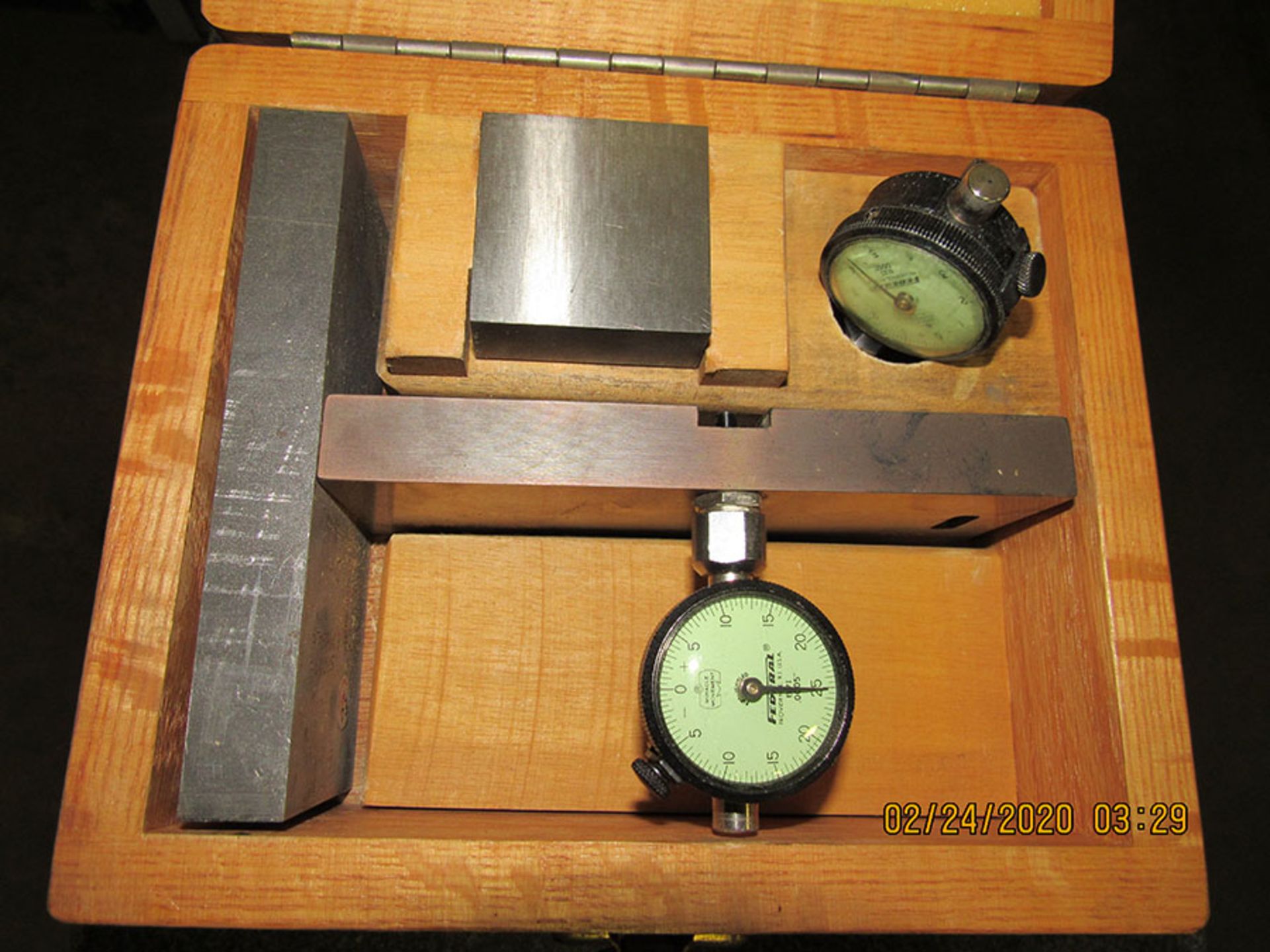 FEDERAL DIAL INDICATOR SET - Image 2 of 2