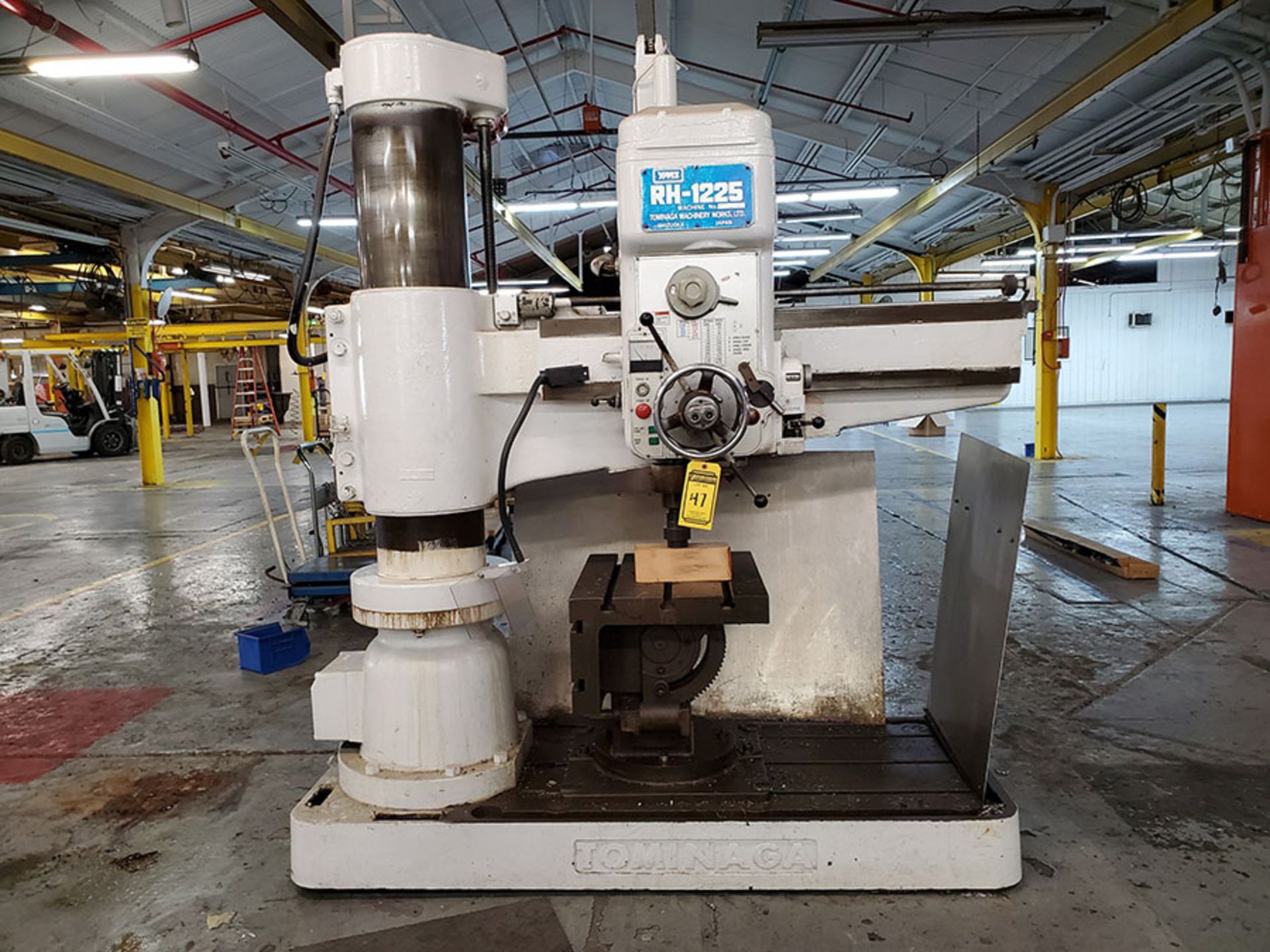 YMZ RH-1225 RADIAL ARM DRILL, 11’’ COLUMN, 52’’ ARM, MACHINE NO. 80101, 33-2,210 RPM, SAME BLOCK, - Image 2 of 11