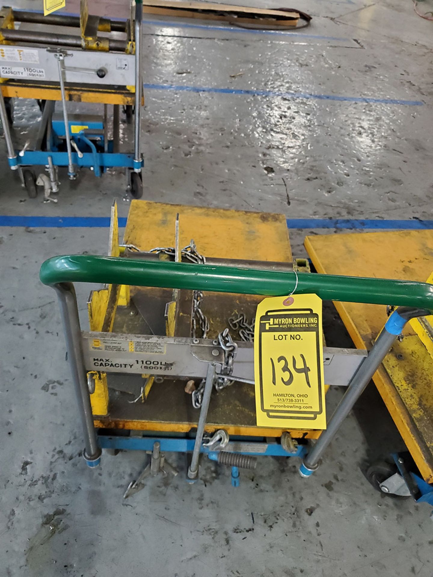 DANDY 1,100 LB. HYDRAULIC DIE LIFT CARTS WITH ADJUSTABLE SADDLE FIXTURES - Image 3 of 5
