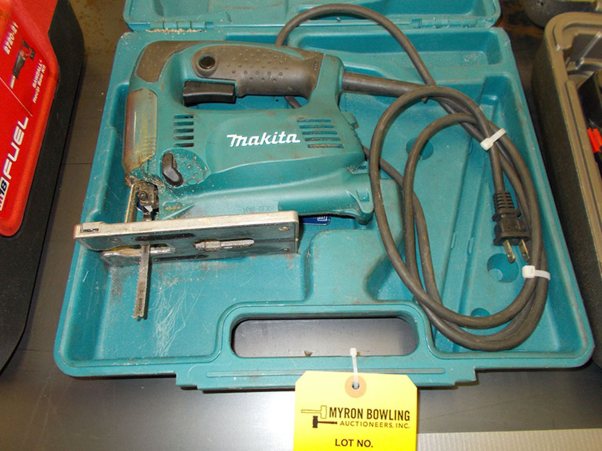 MAKITA JIG SAW; 120V, MODEL 4329, S/N 00055277