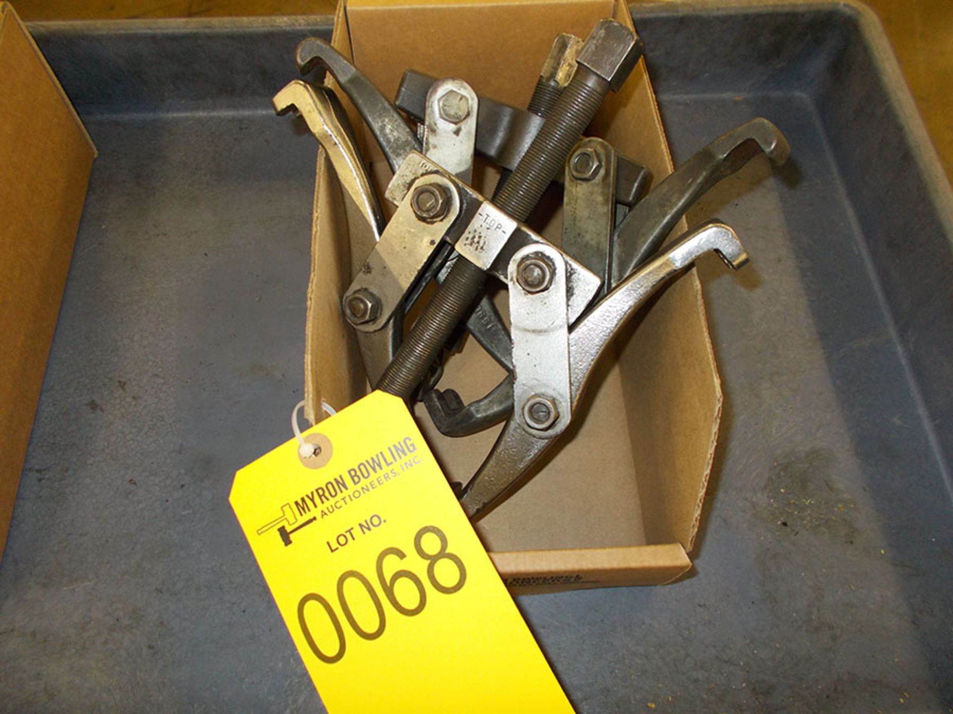 BOX OF ASSORTED PULLERS