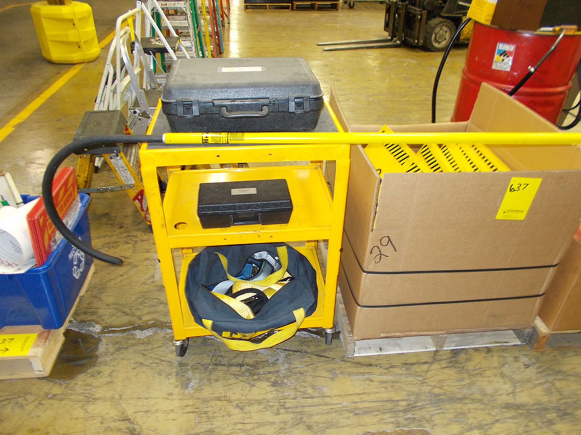 (4) PALLETS & (1) ROLLING CART SAFETY EQUIPMENT - Image 4 of 5