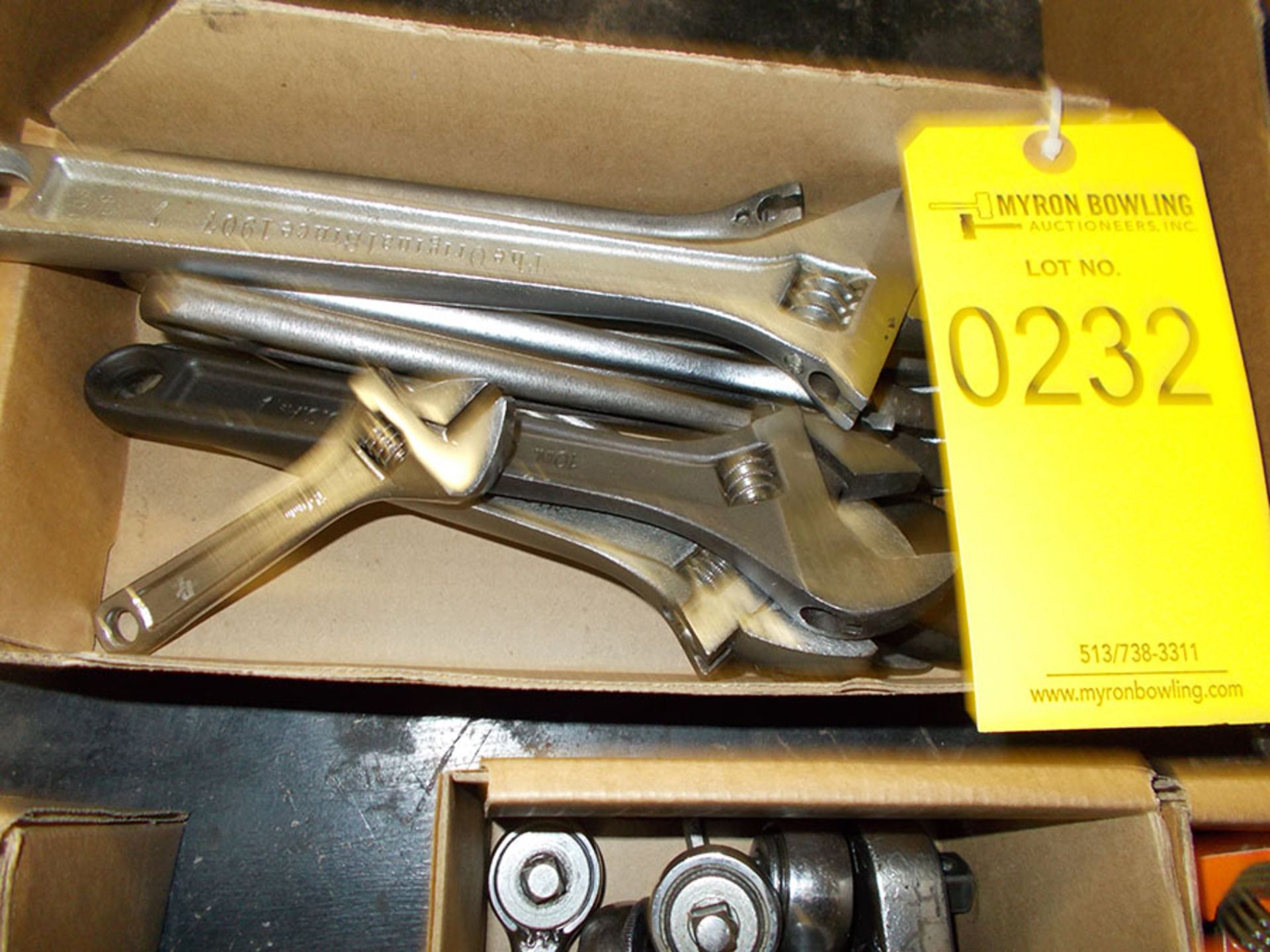 BOX OF ADJUSTABLE WRENCHES