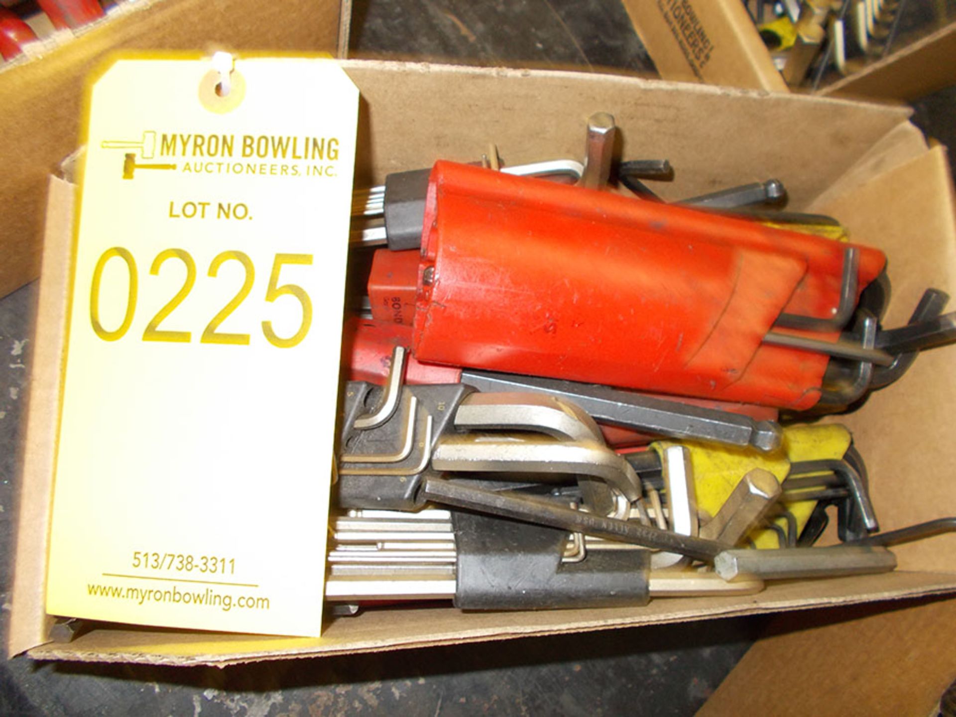 BOX OF HEX WRENCHES