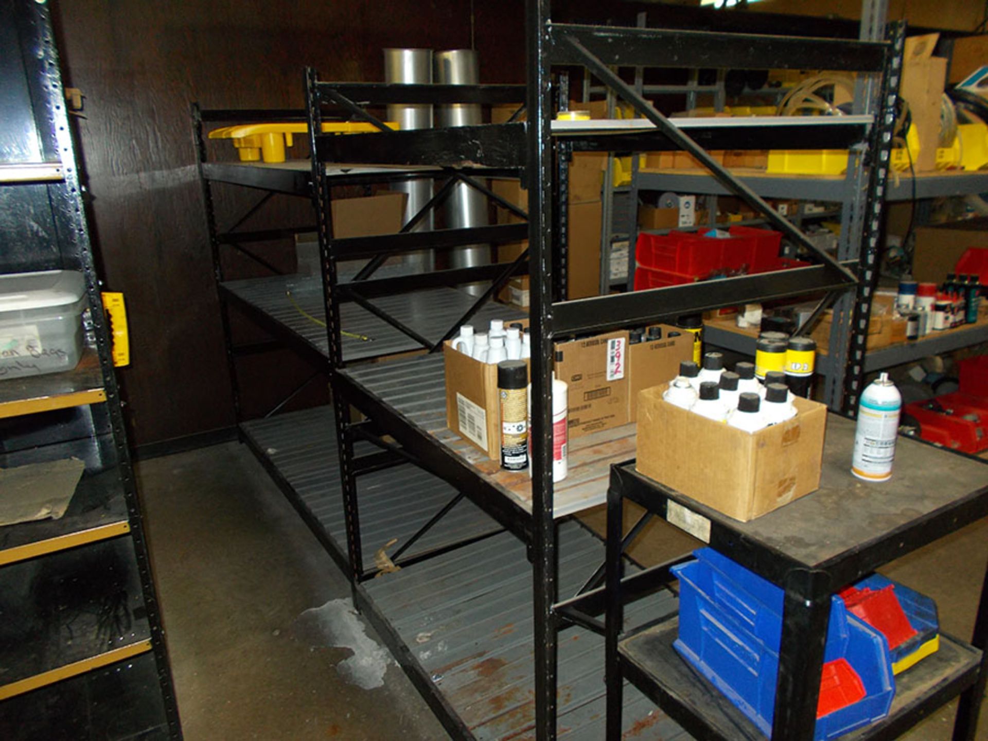 CONTENTS OF MAINTENANCE CRIB - Image 14 of 17